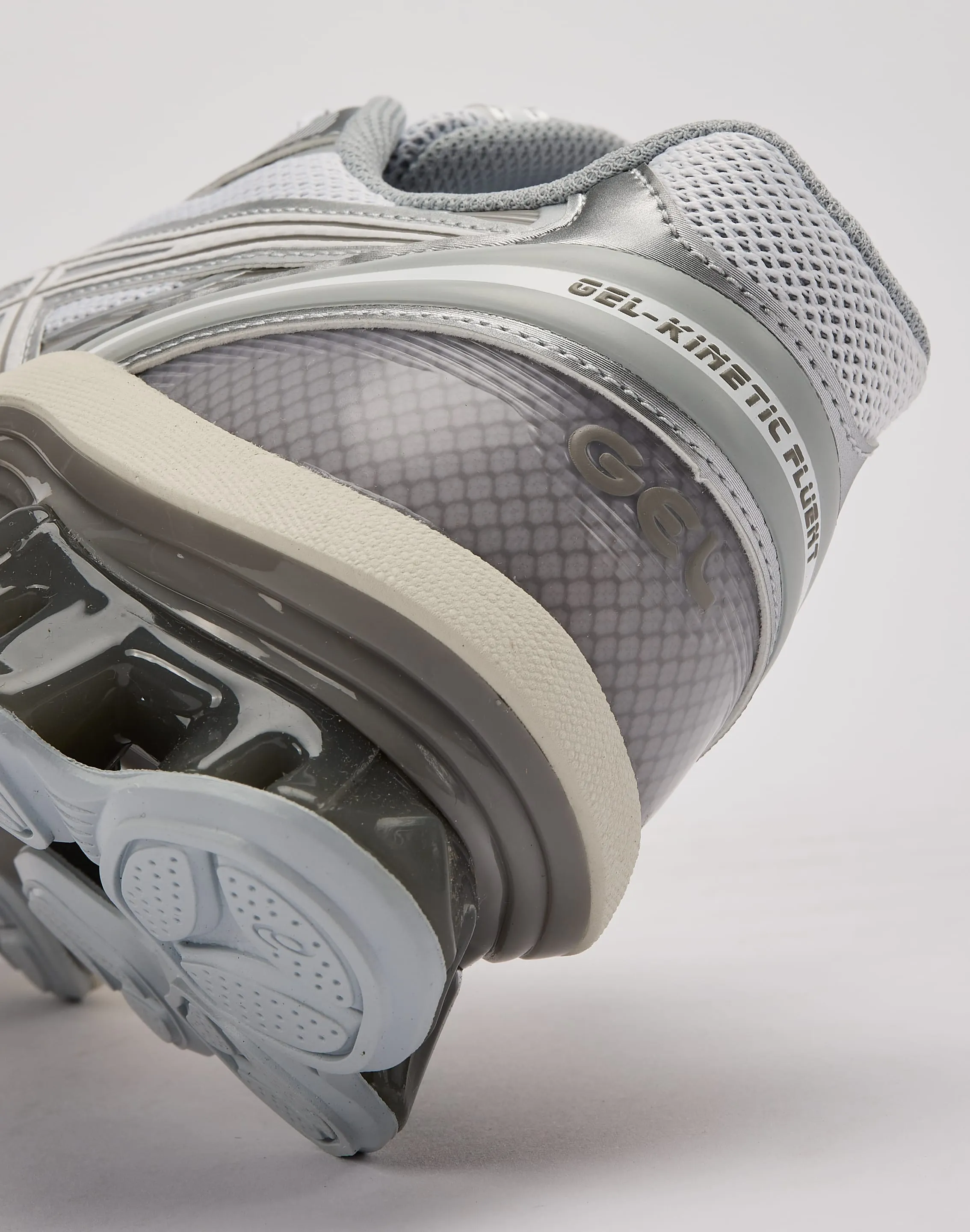 Asics GEL-KINETIC FLUENT