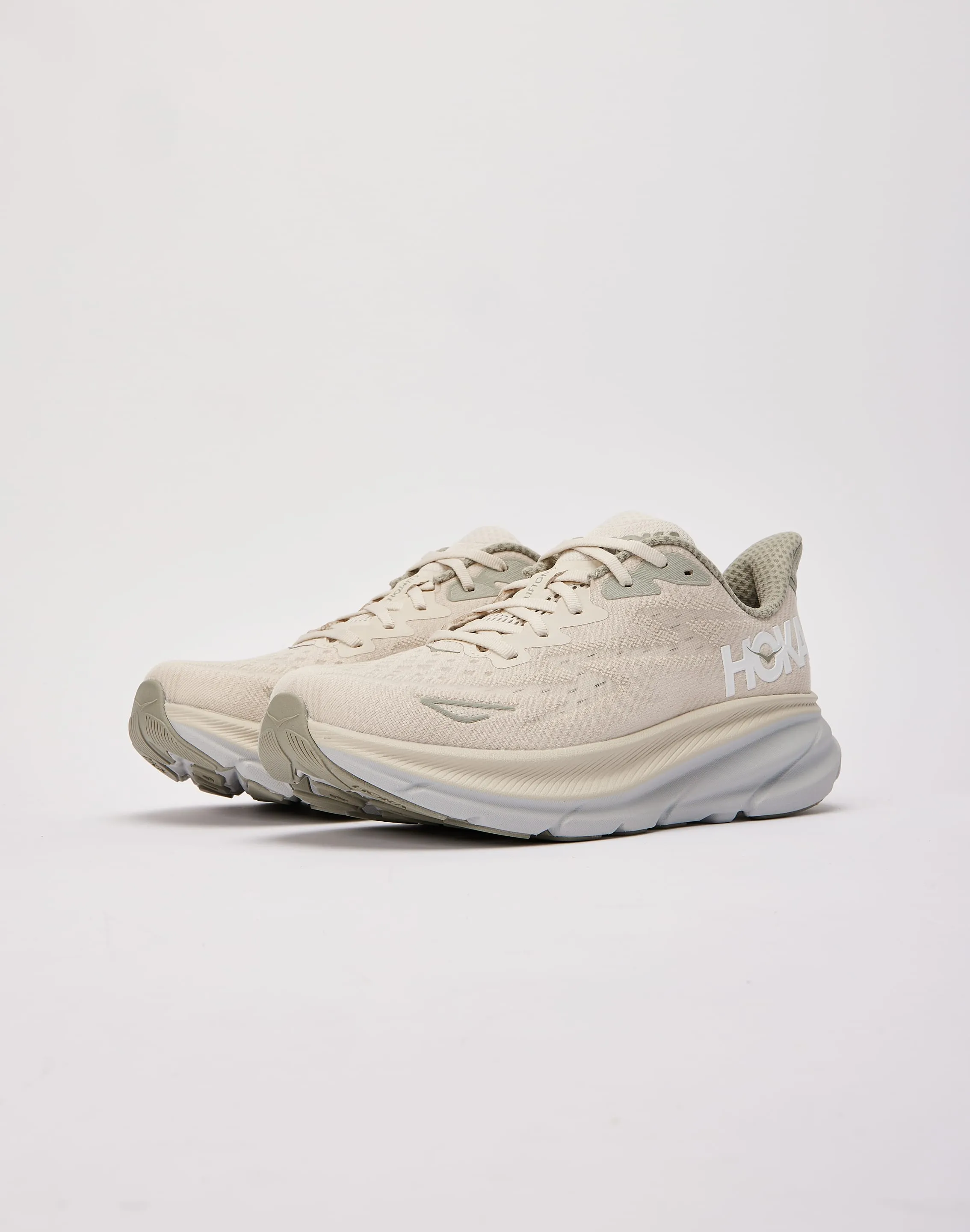 HOKA Clifton 9