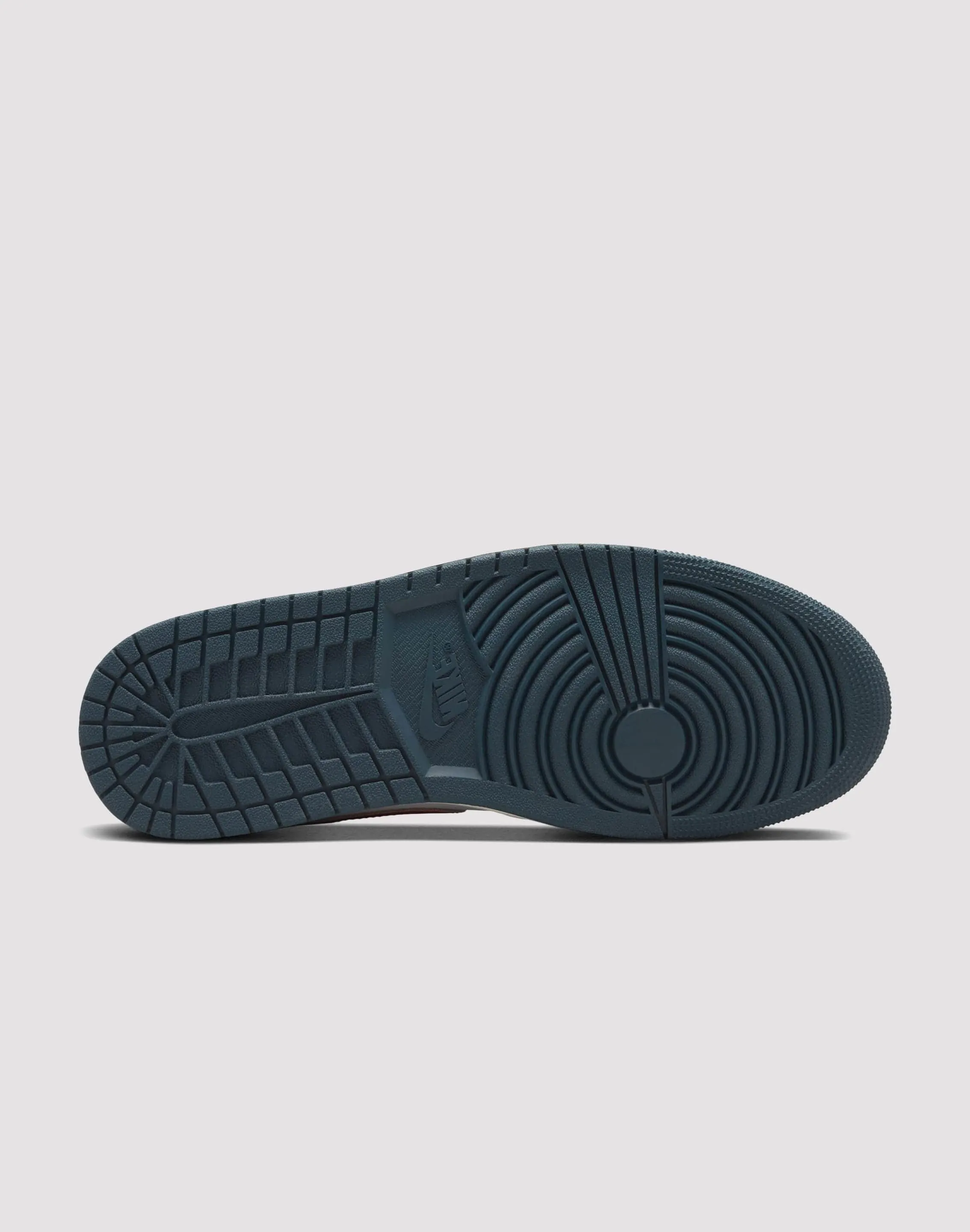 Jordan 1 Low SE "White/Armory Navy/Aegean Storm"