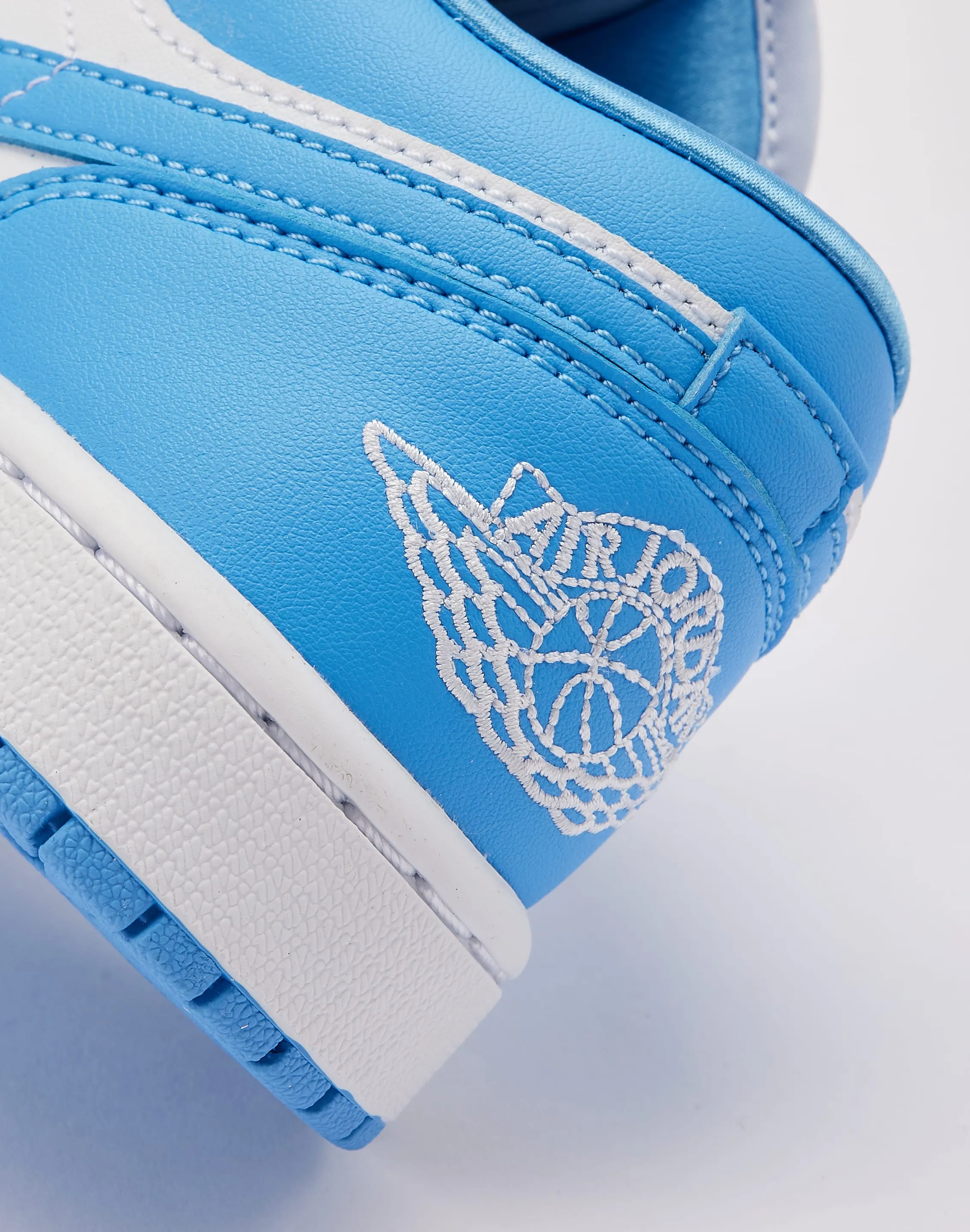 Jordan Air Jordan 1 Low