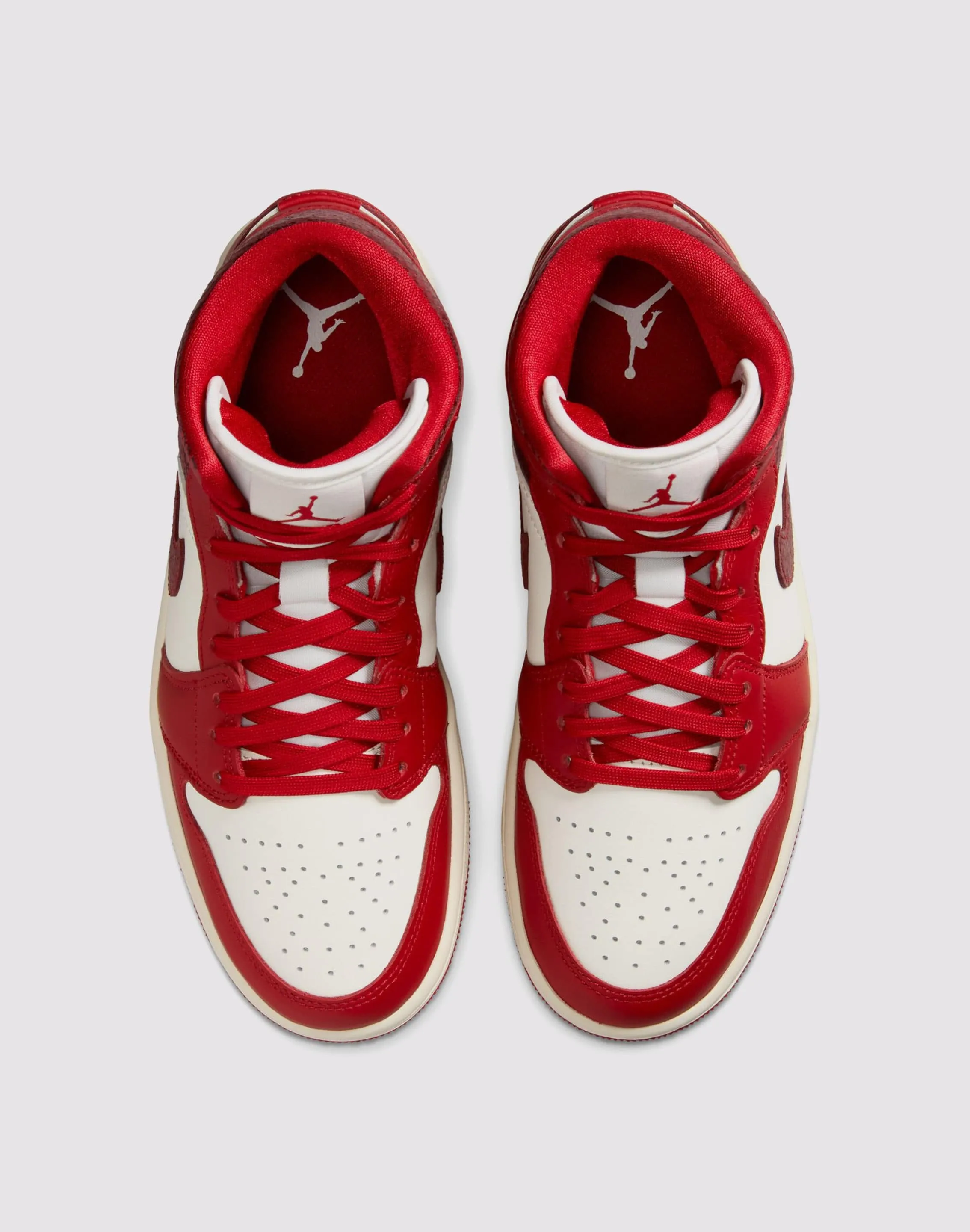 Jordan Air Jordan 1 Mid SE