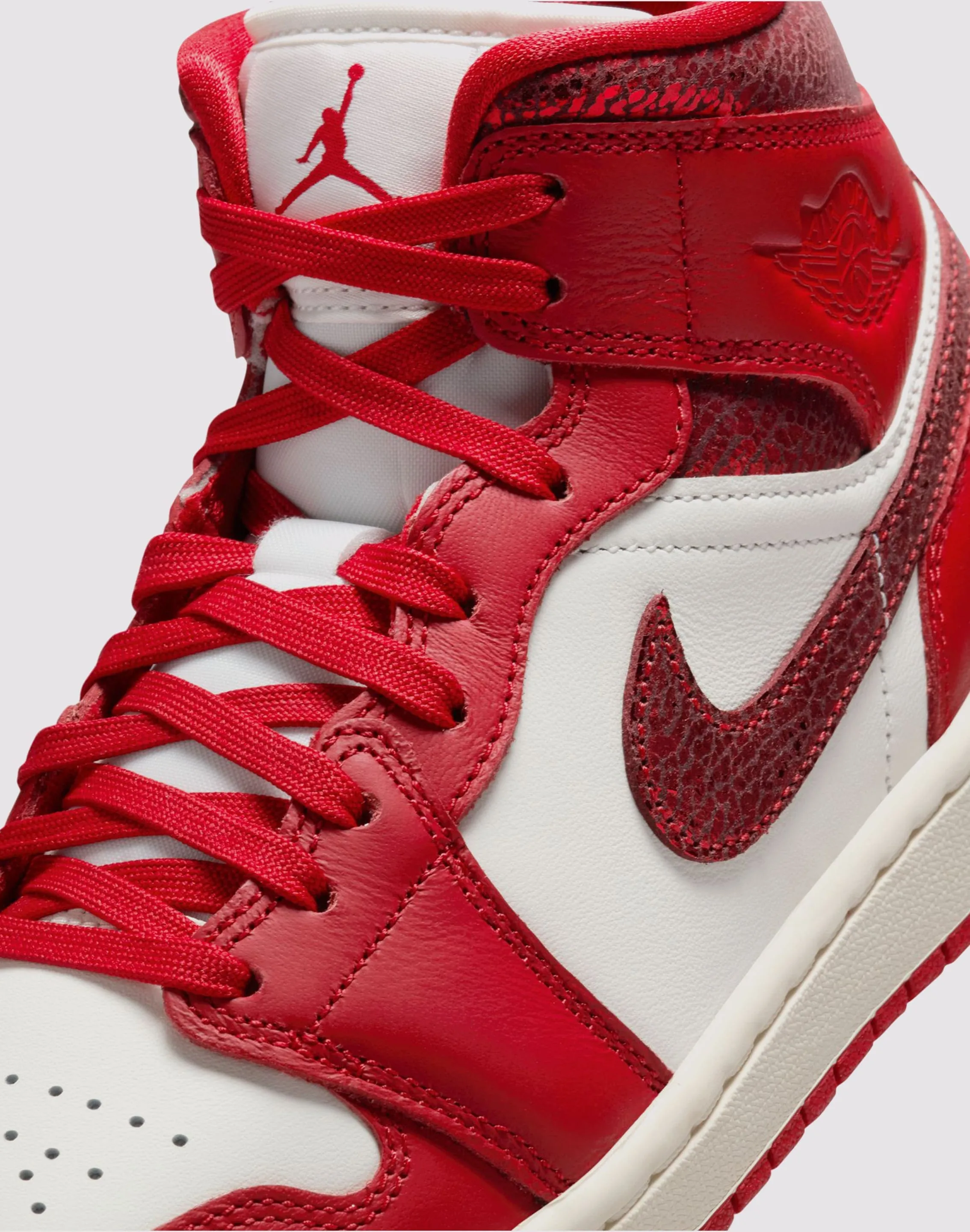 Jordan Air Jordan 1 Mid SE