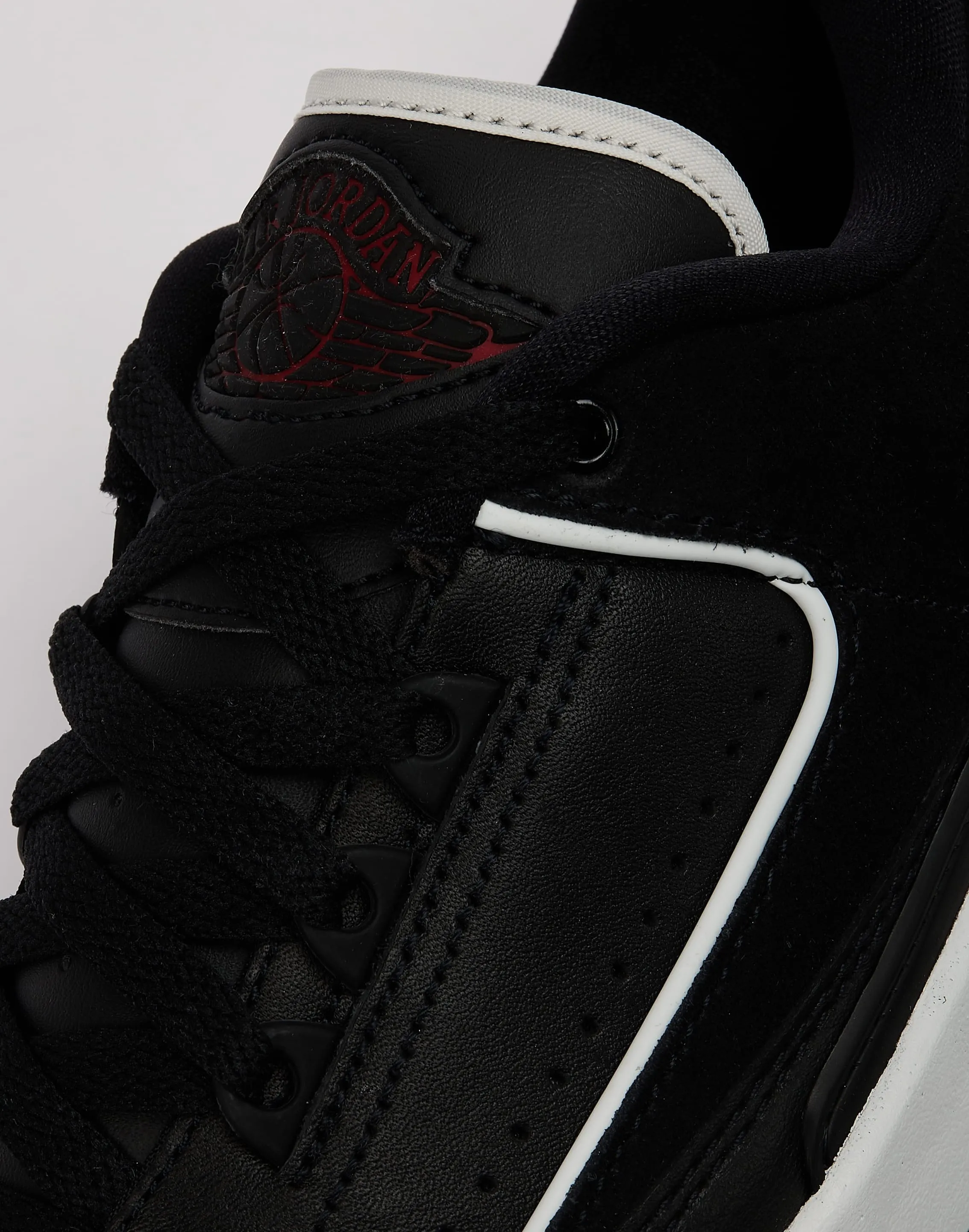 Jordan Air Jordan 2 Retro Low 'Black Varsity Red'
