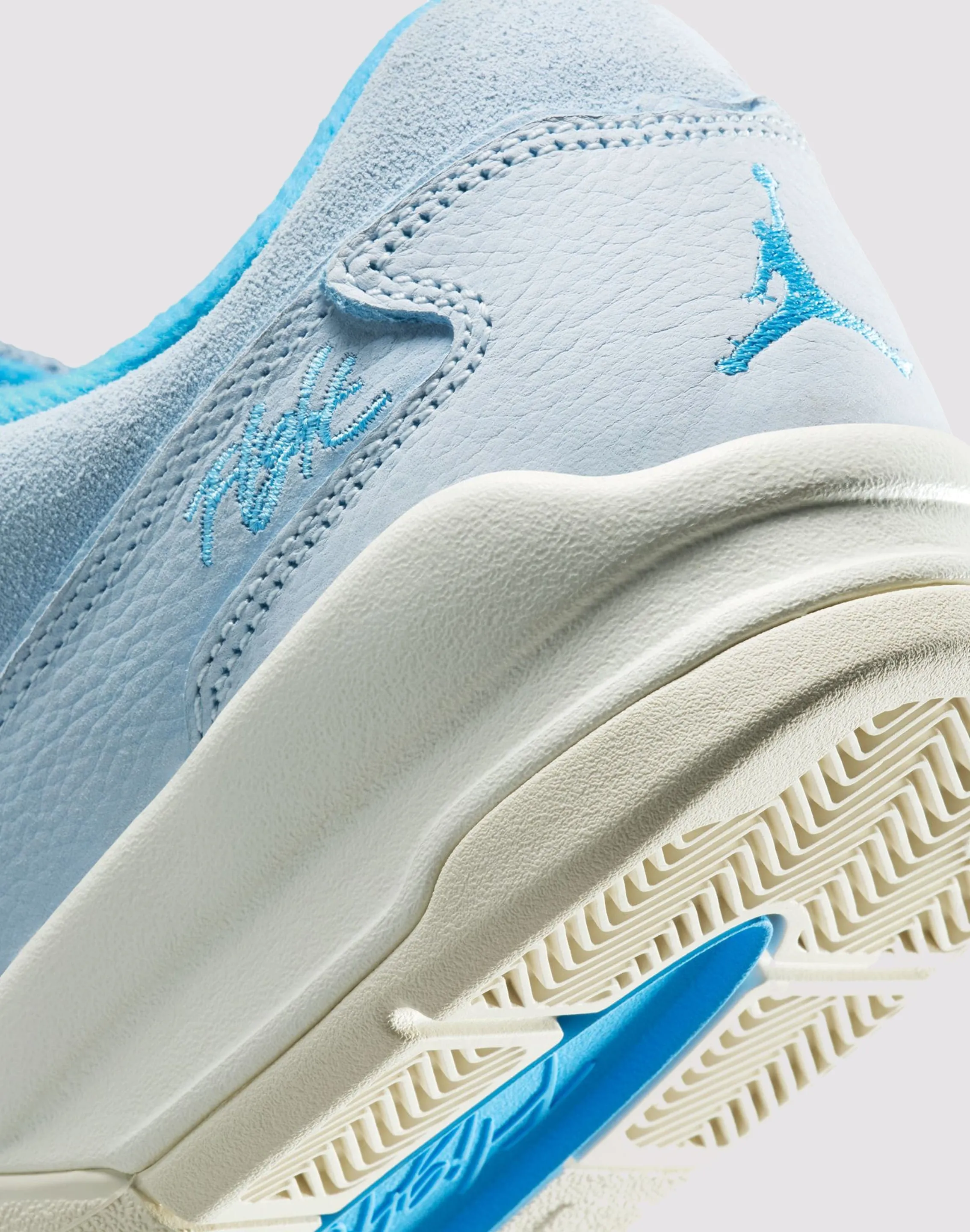 Jordan Flight Court "Hydrogen Blue/University Blue/Sail"