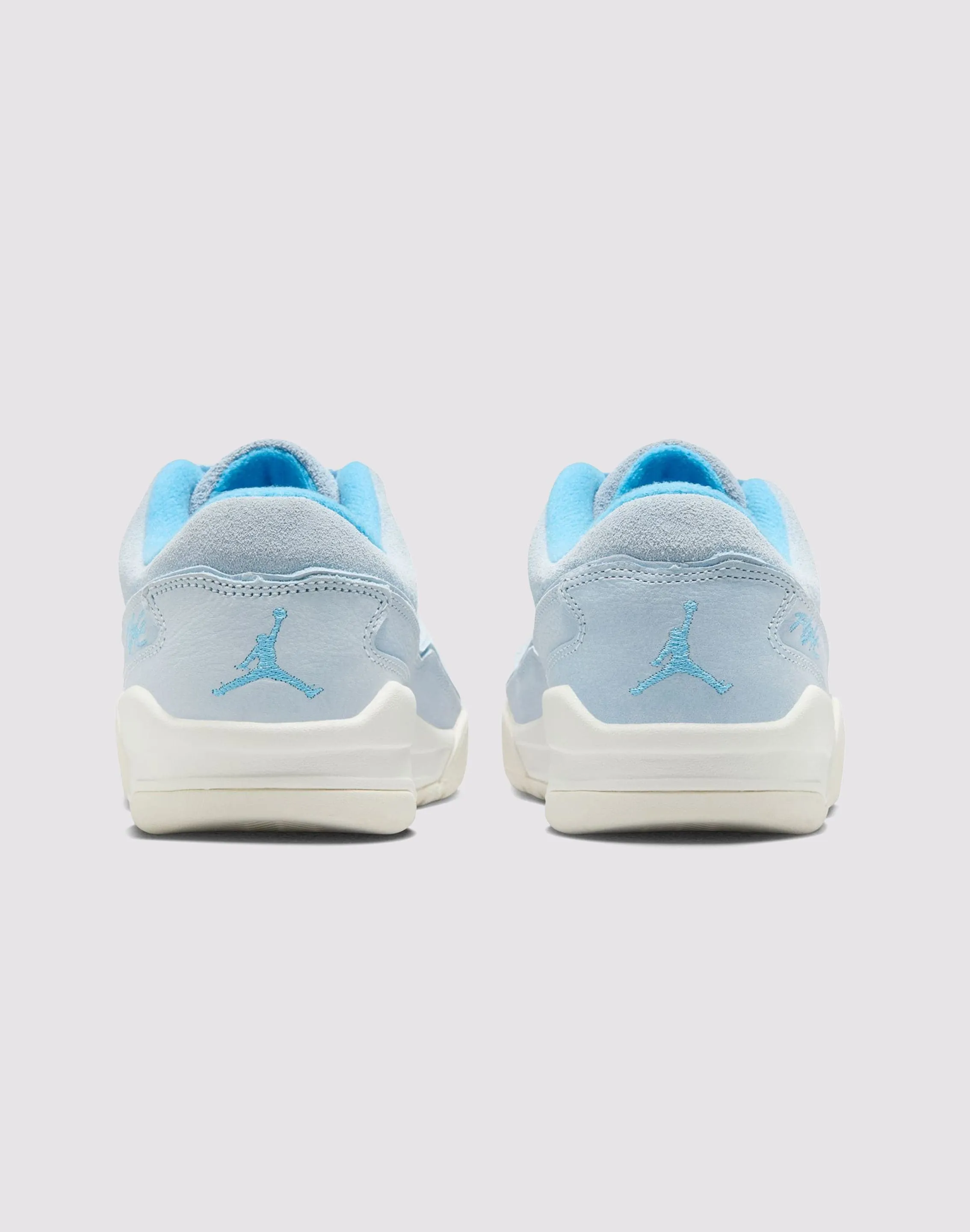 Jordan Flight Court "Hydrogen Blue/University Blue/Sail"