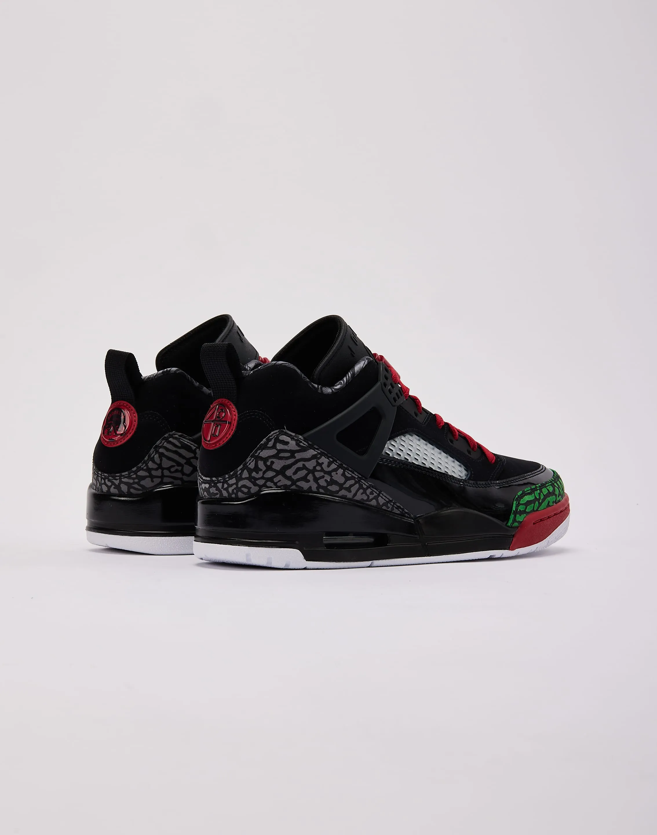 Jordan Spizike Low