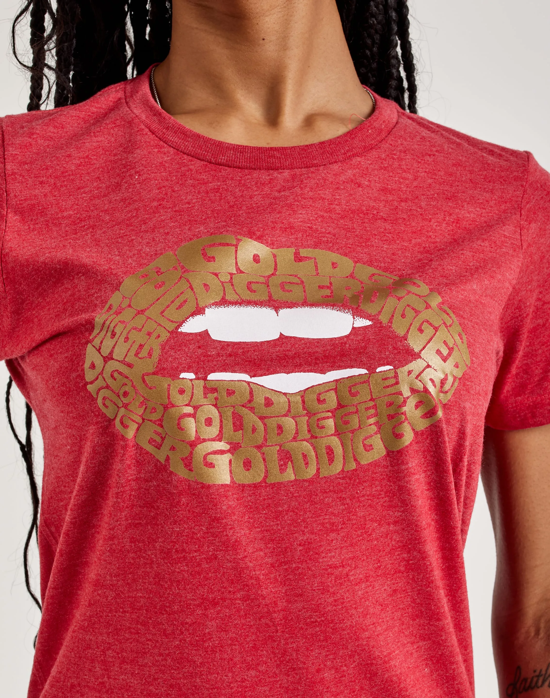LA Pop Art Word Art Gold Digger Lips Tee