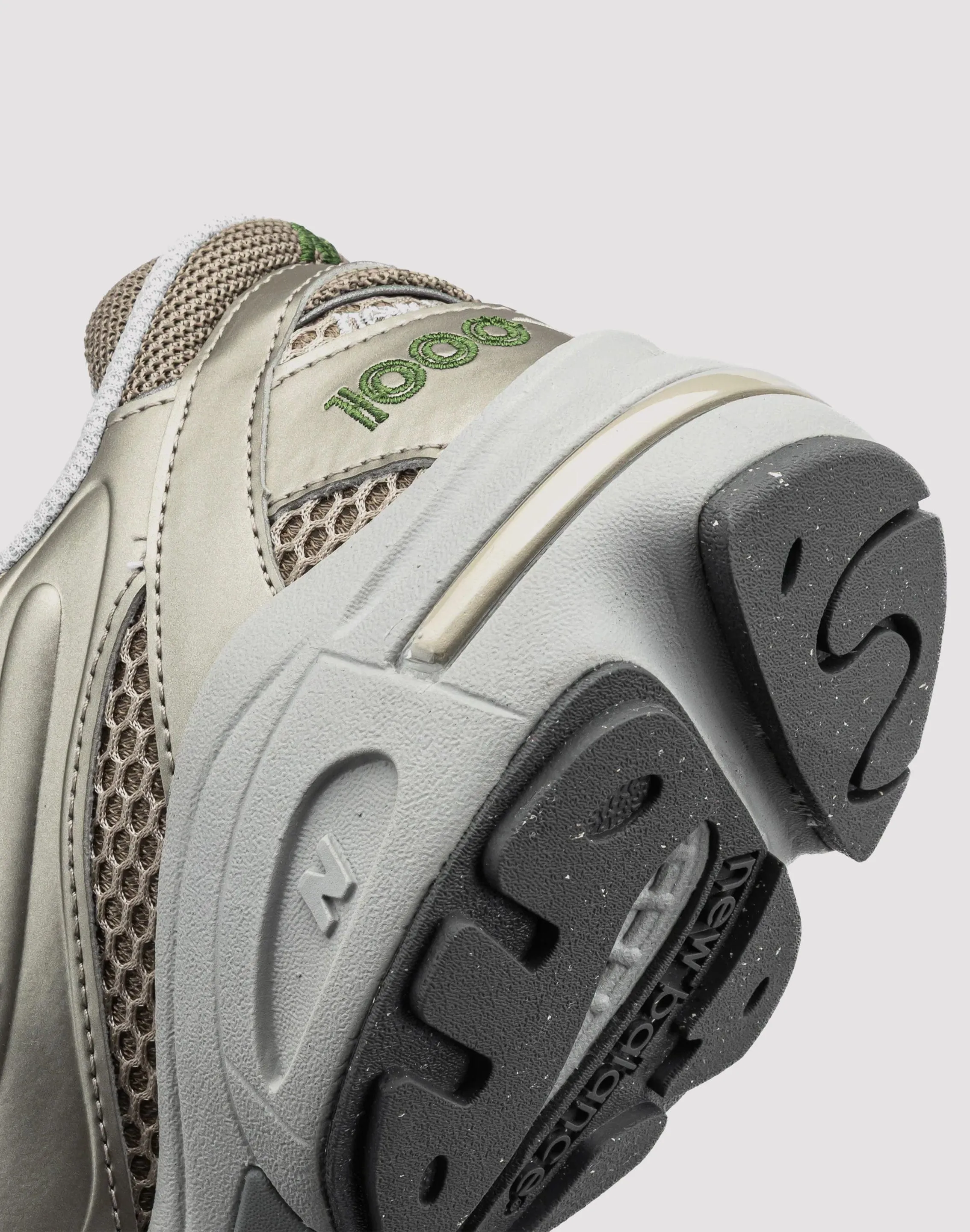 New Balance 1000