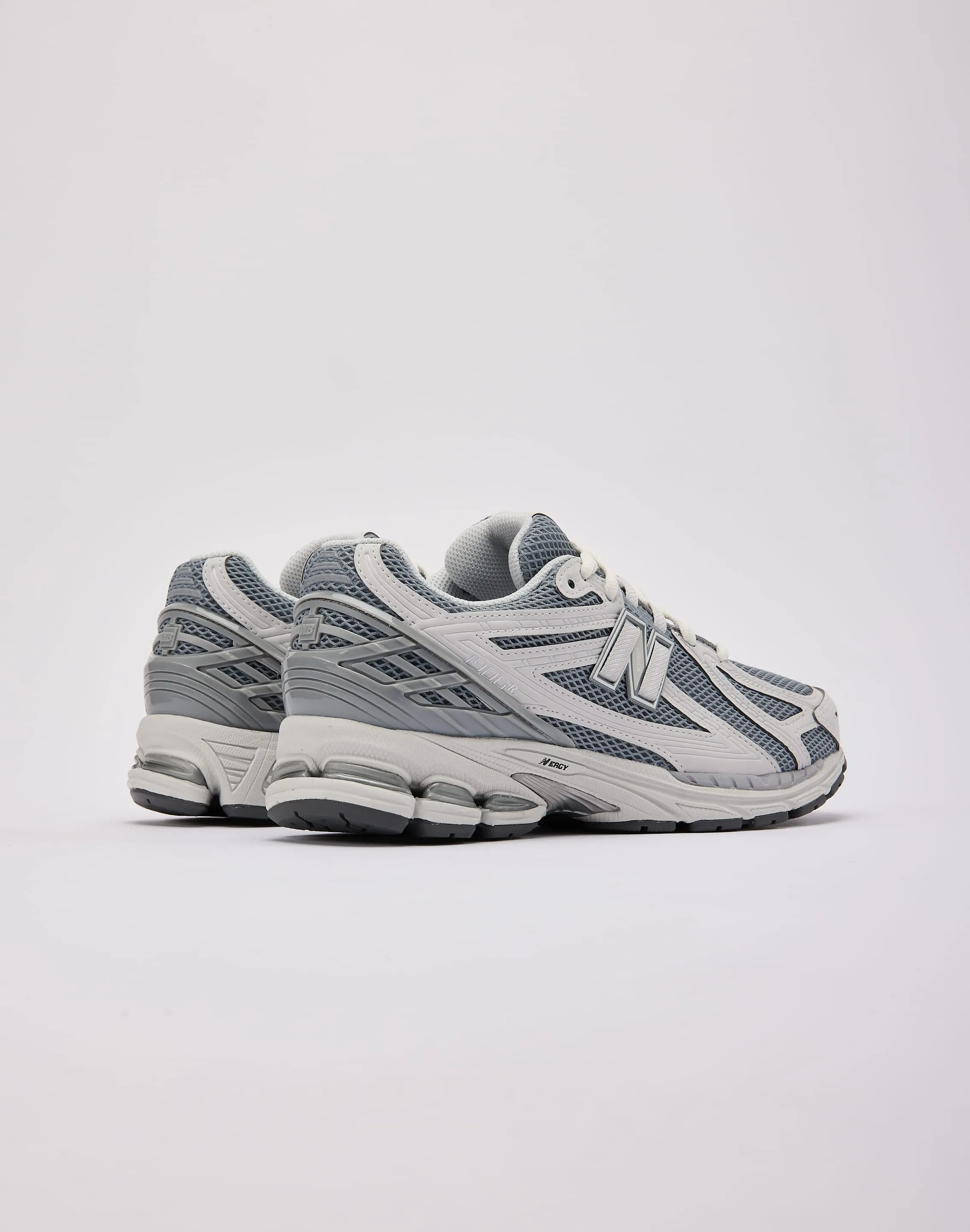 New Balance 1906R