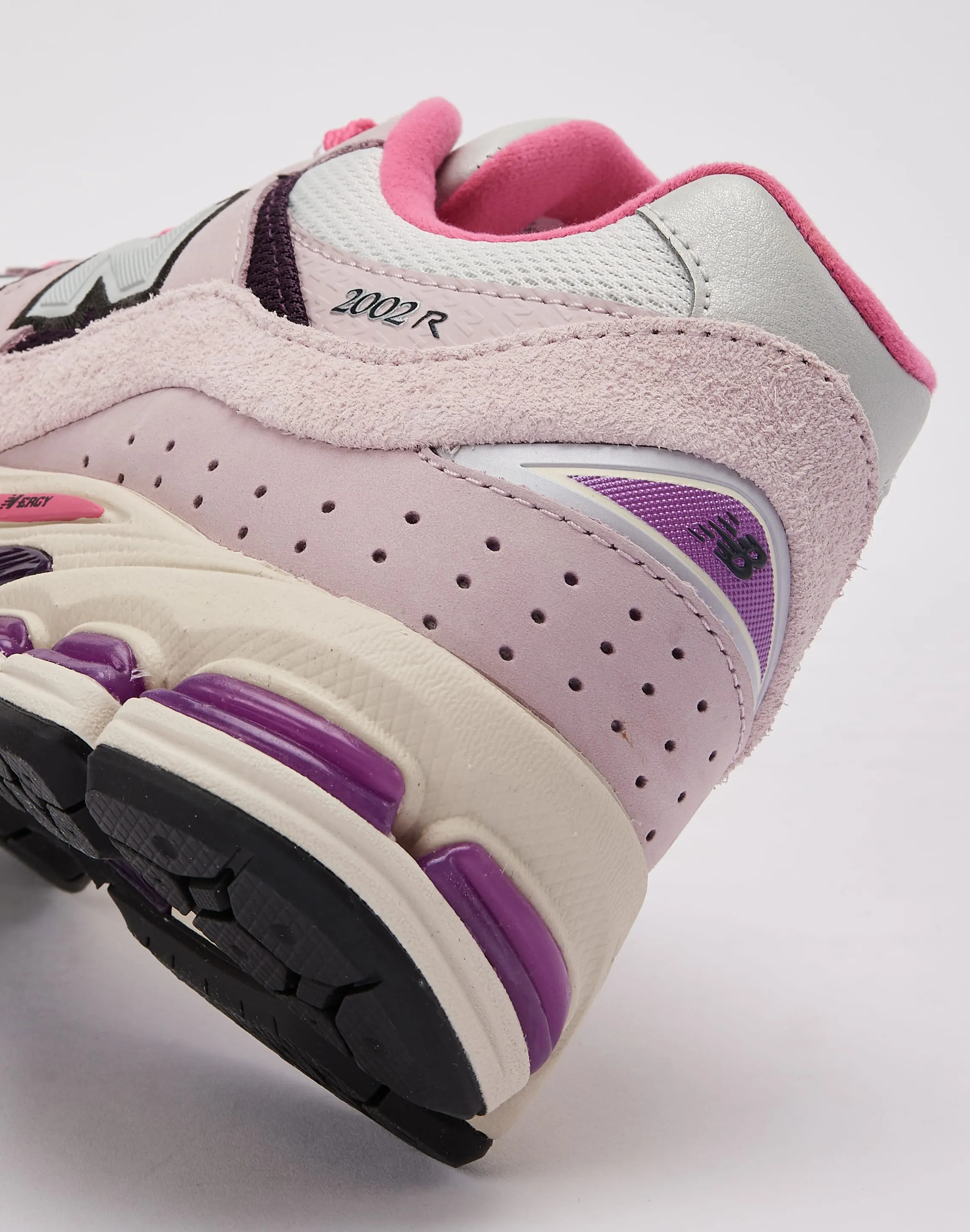 New Balance 2002R