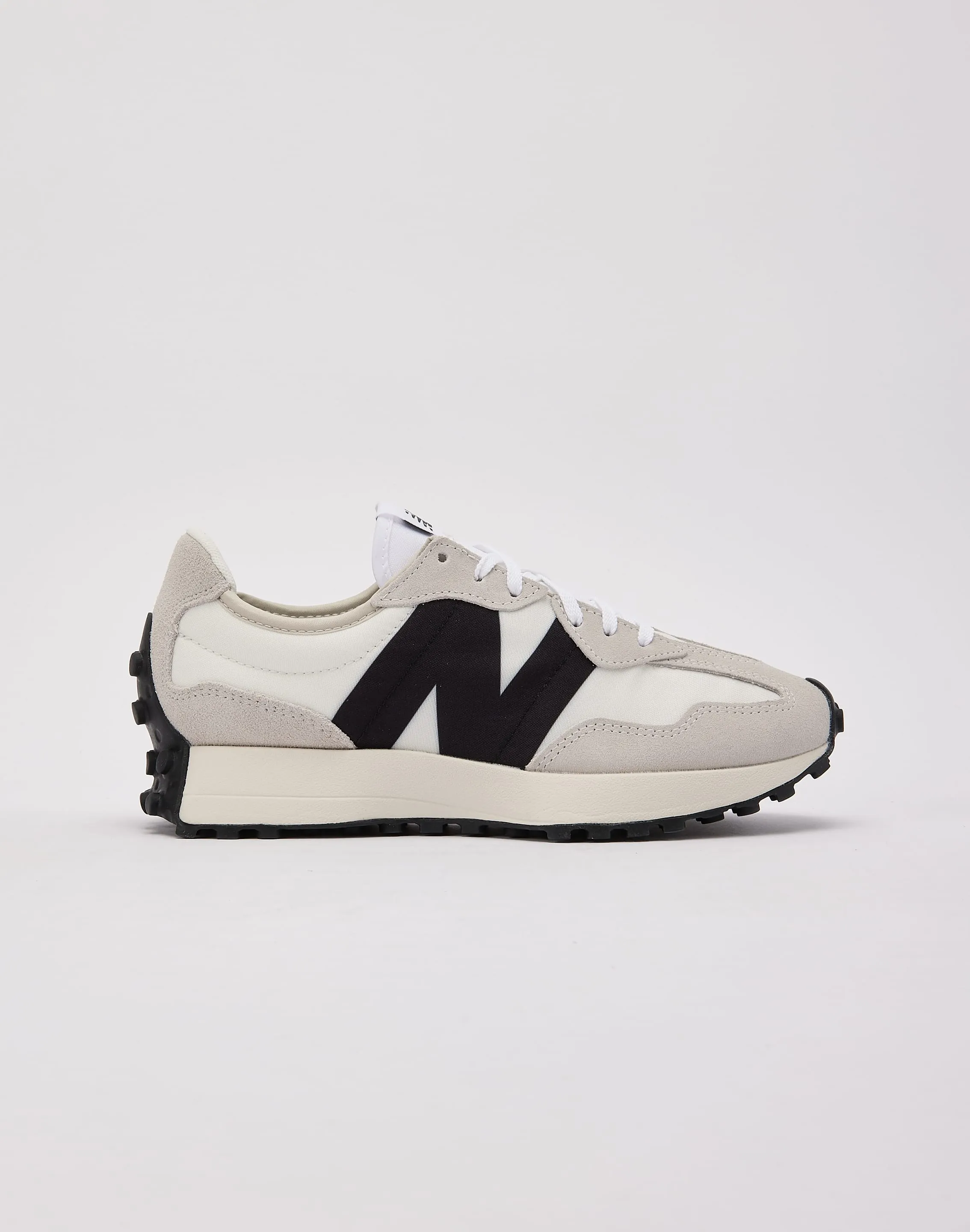 New Balance 327