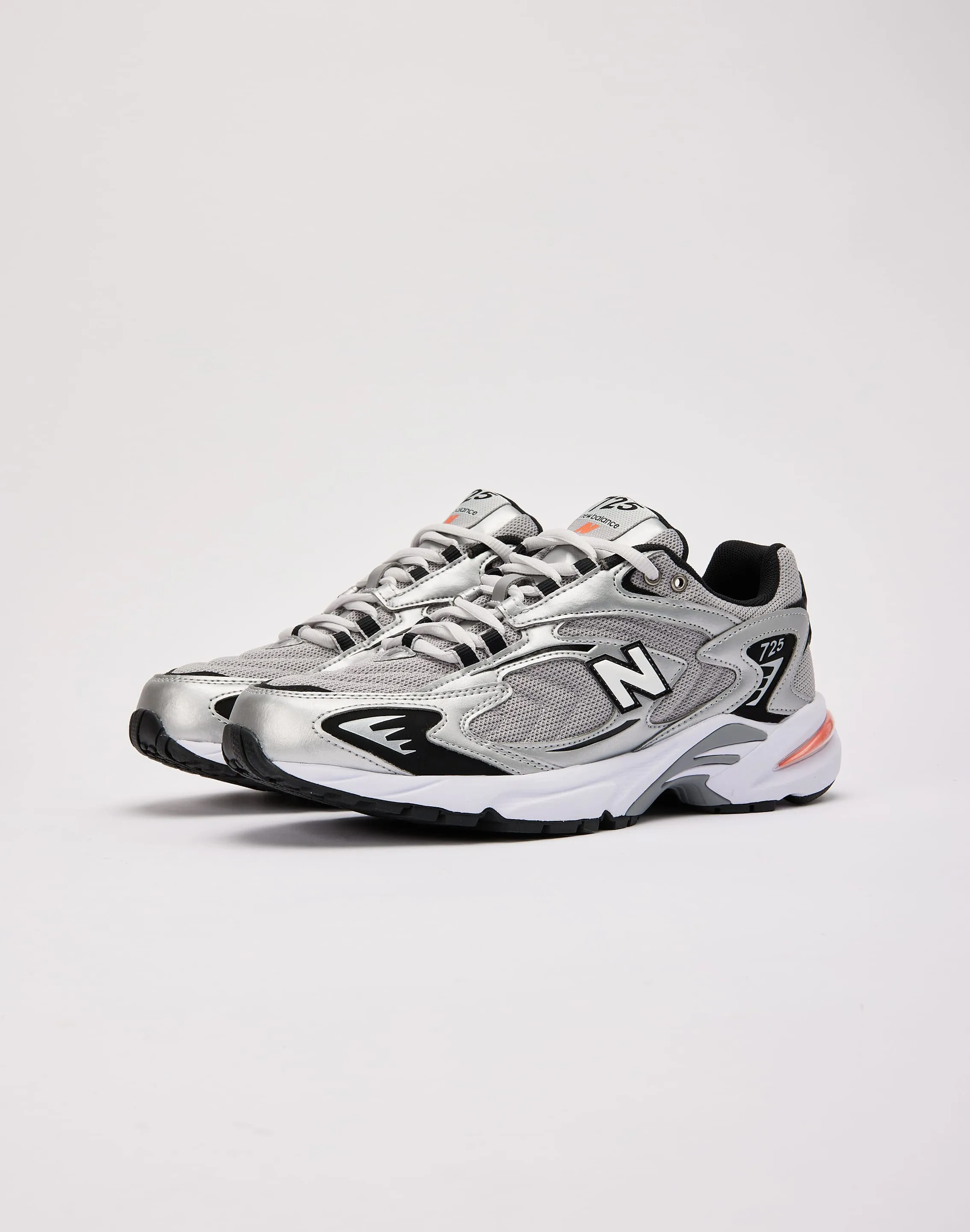 New Balance 725v1