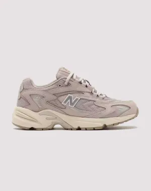 New Balance 725v1