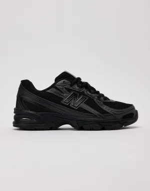 New Balance 740