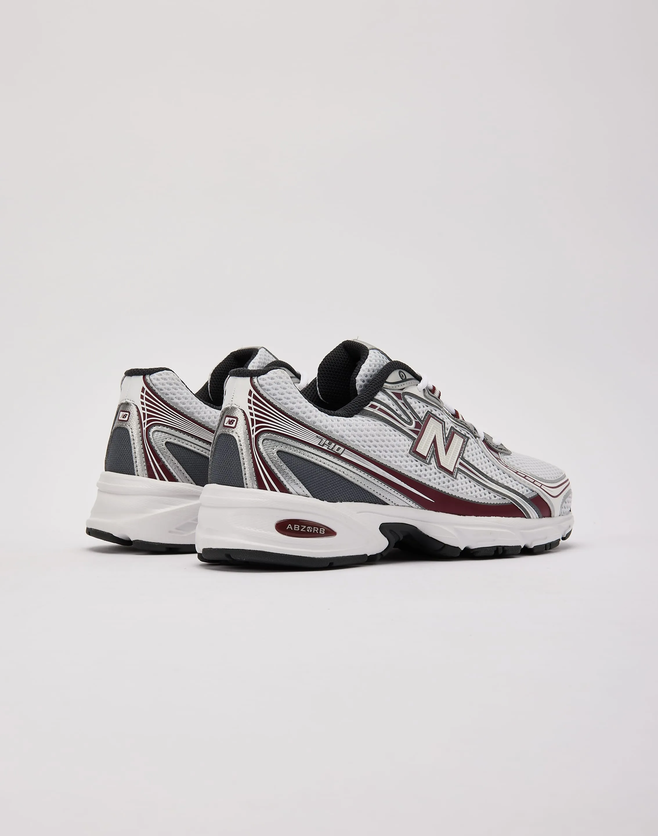 New Balance 740