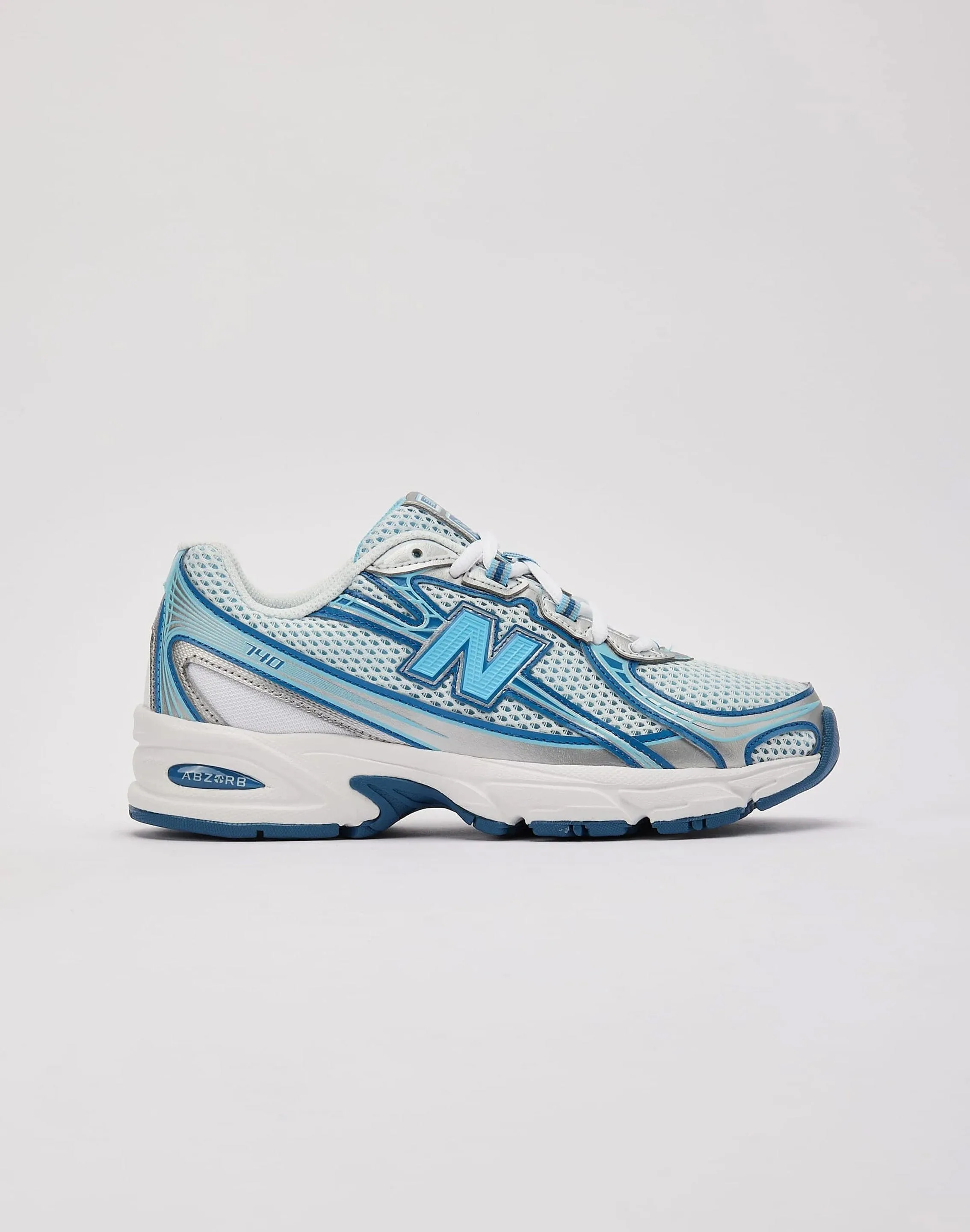New Balance 740