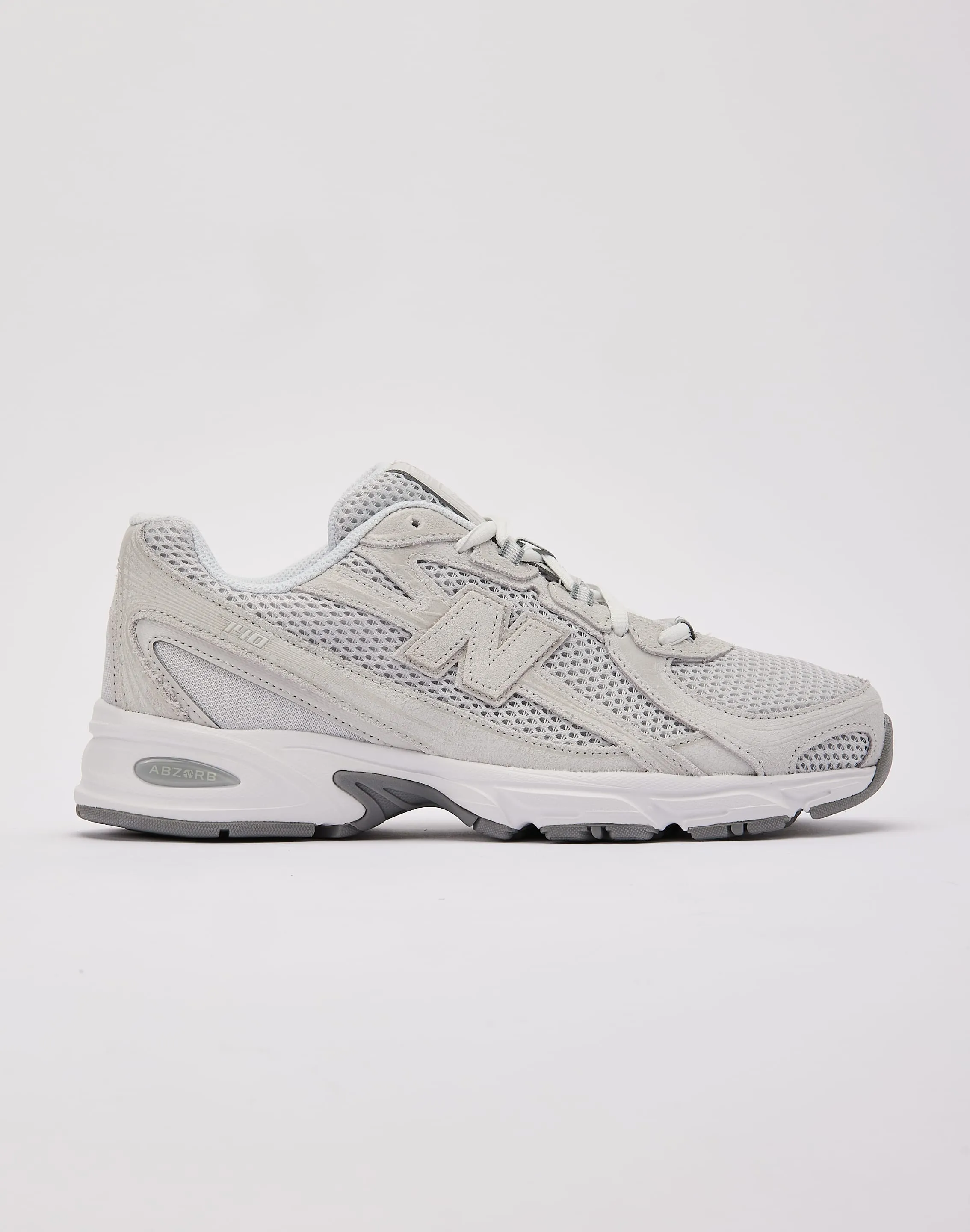 New Balance 740