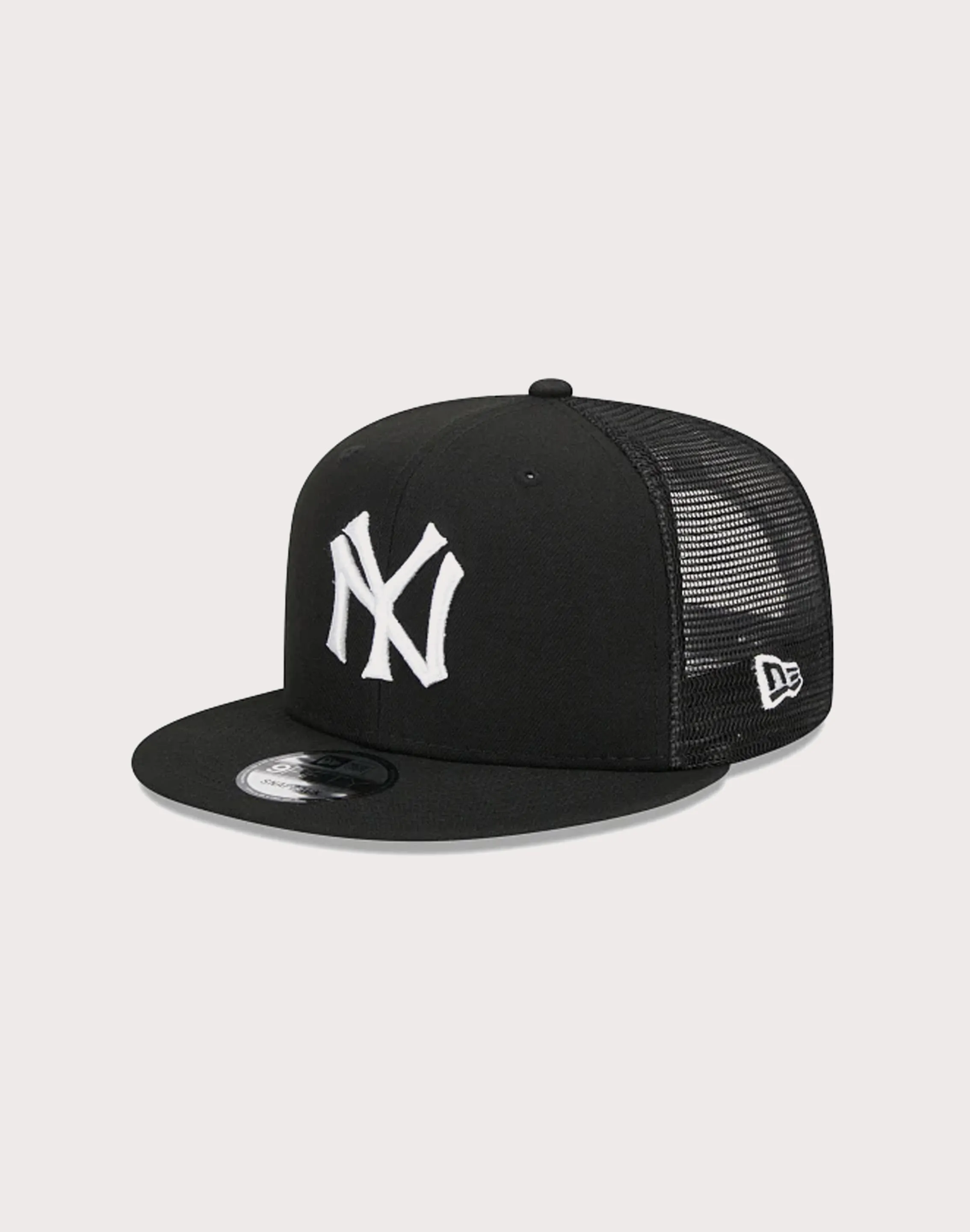 New Era New York Yankees 9Fifty Trucker Hat
