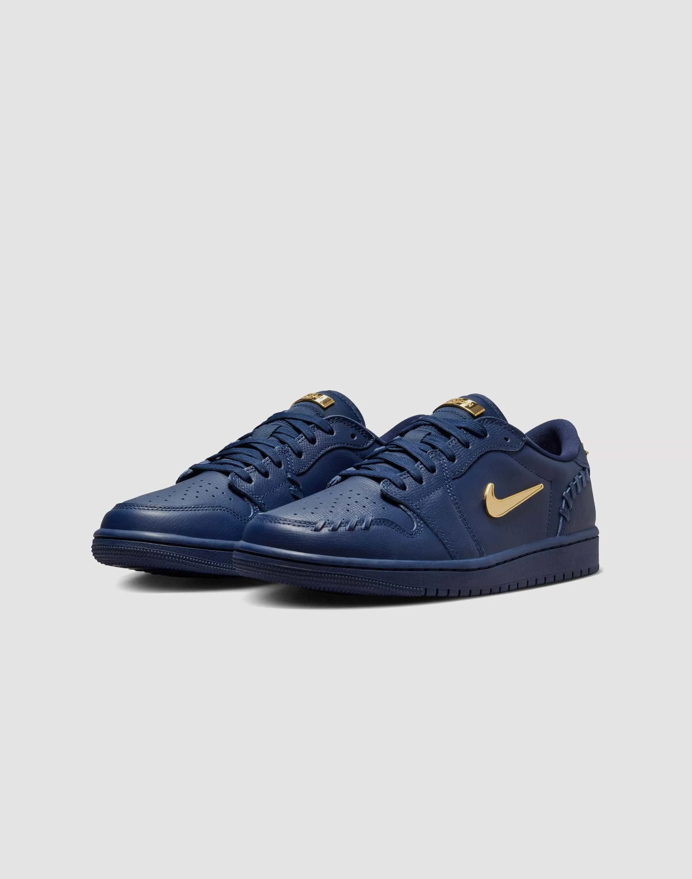 Nike 1 Low Method of Make "Midnight Navy/Metallic Gold"
