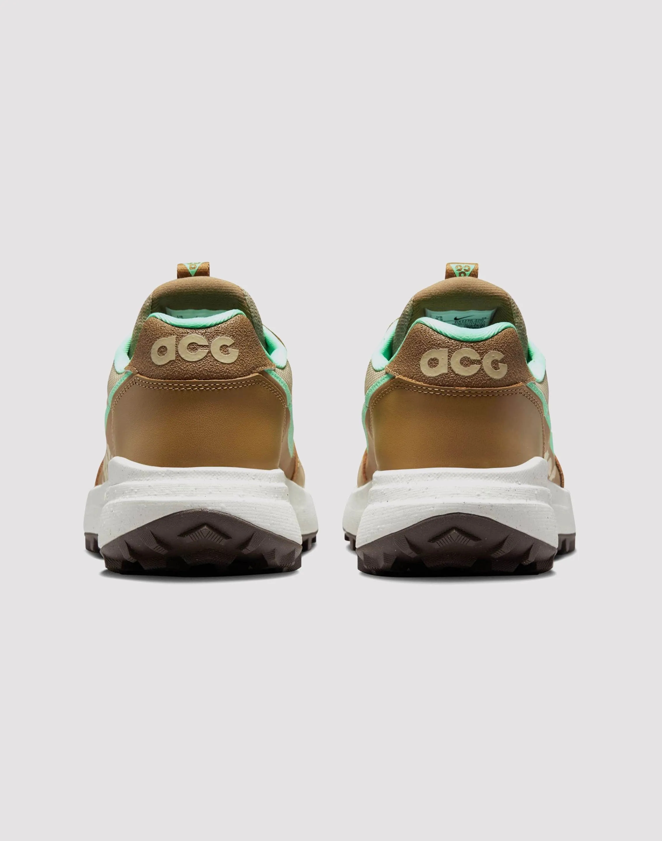 Nike ACG Lowcate "Limestone/Green Glow/Driftwood"