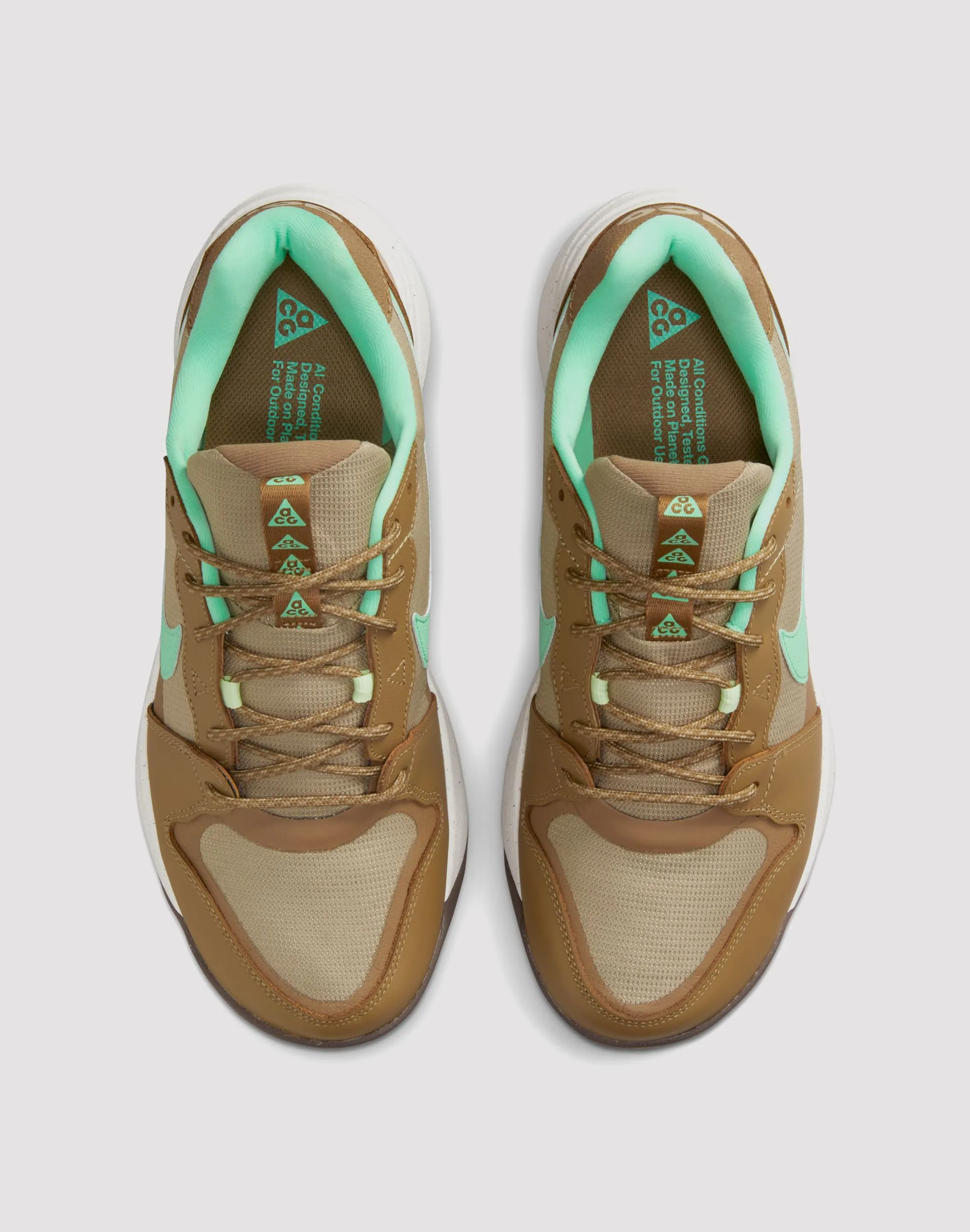Nike ACG Lowcate "Limestone/Green Glow/Driftwood"