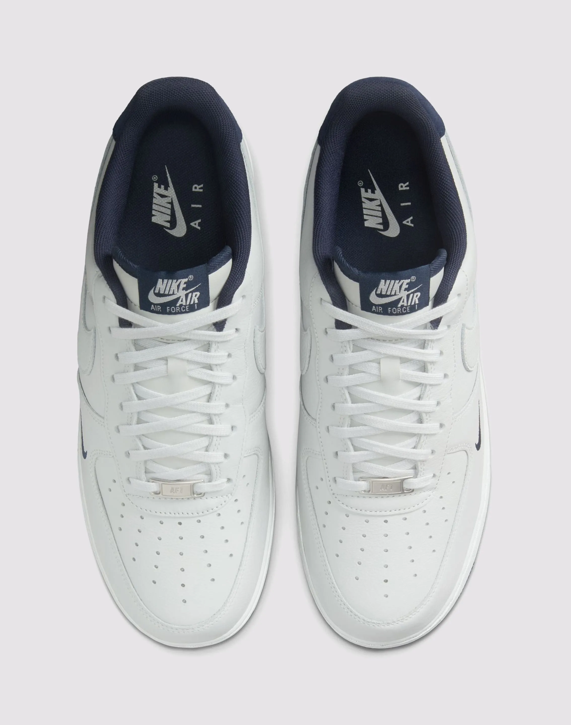 Nike Air Force 1 '07 LV8
