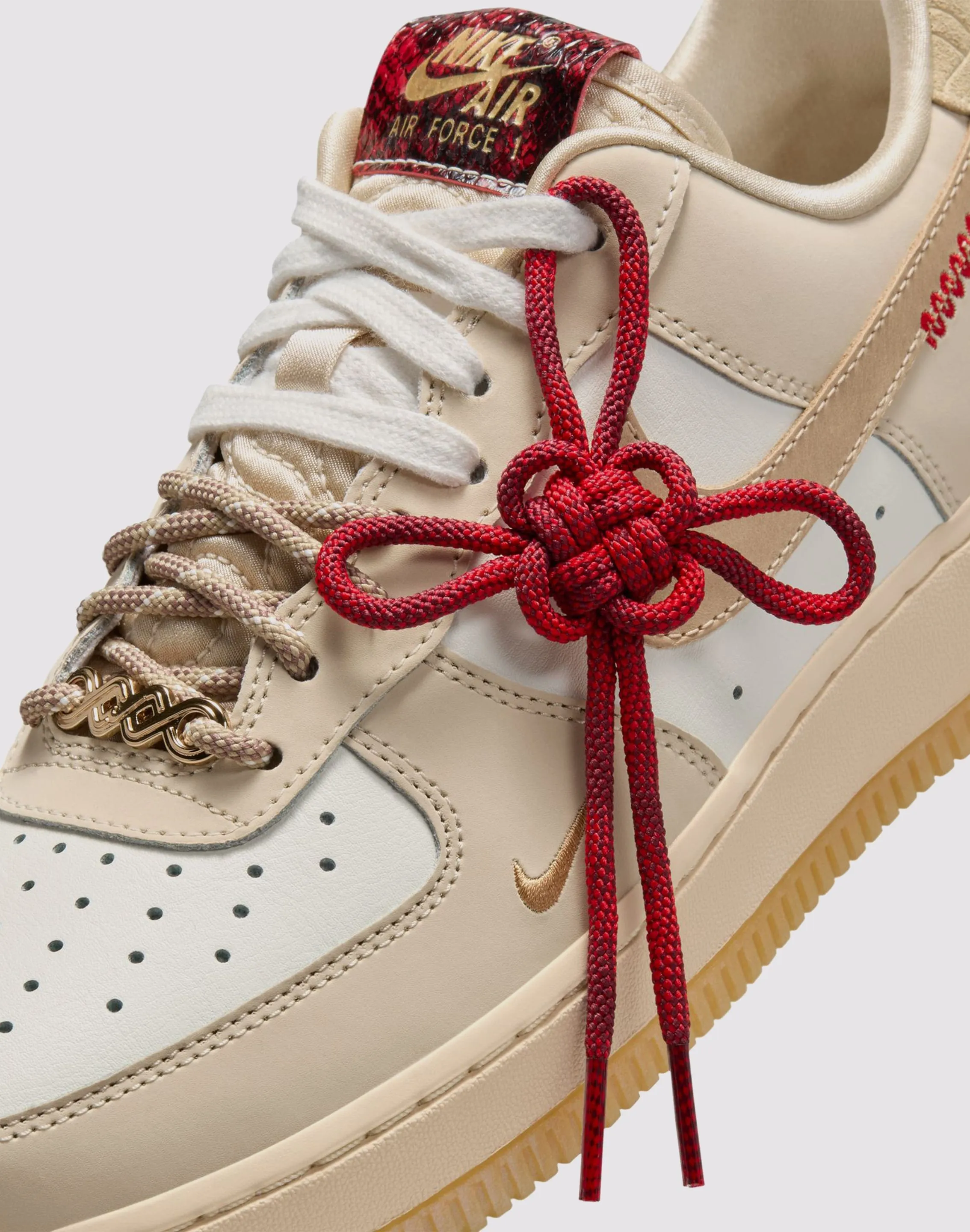 Nike Air Force 1 '07 LX