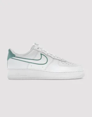 Nike Air Force 1 Low LV8