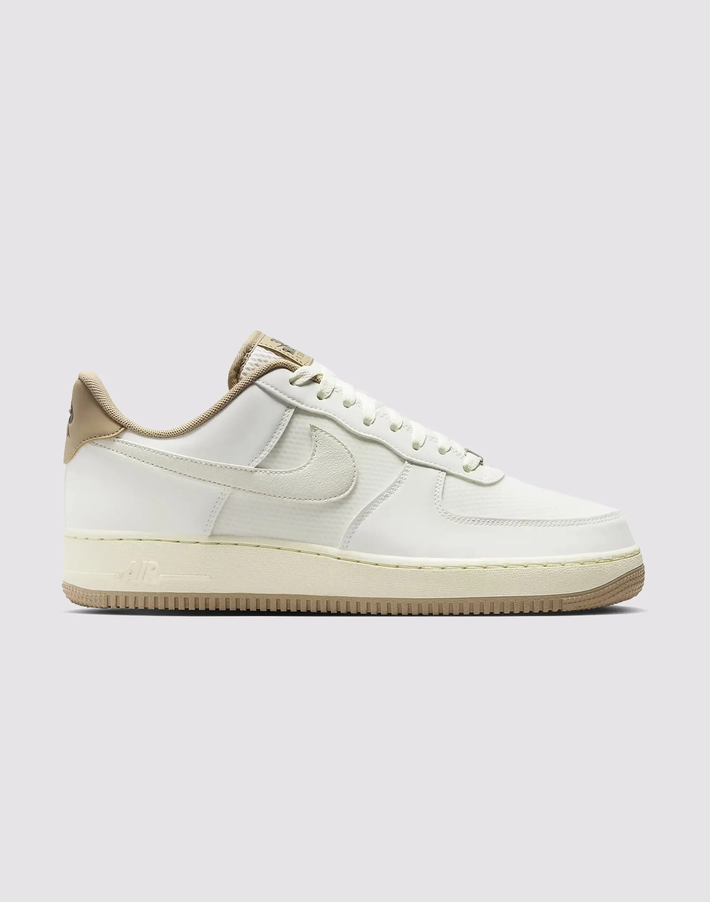 Nike Air Force 1 Low LV8