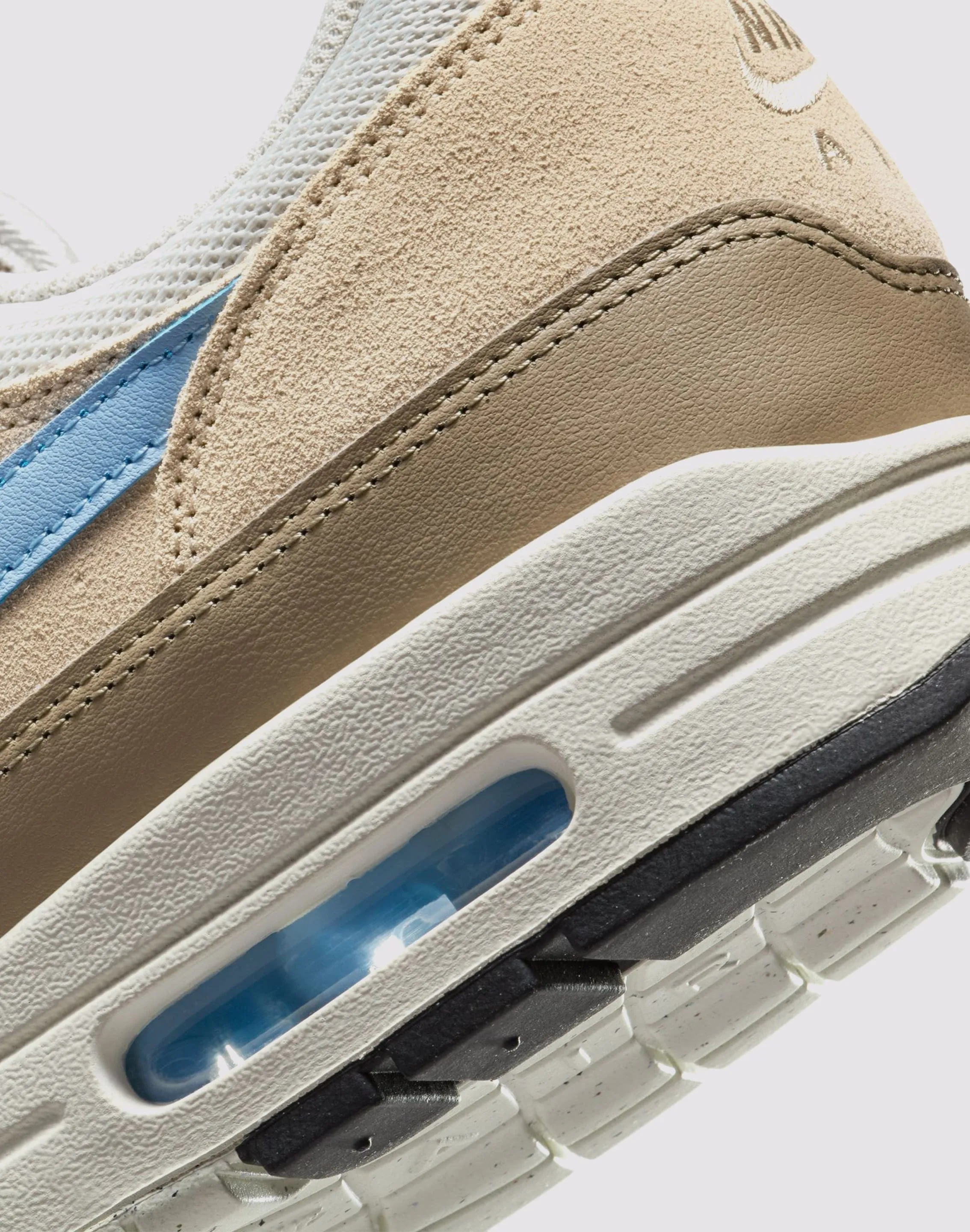 Nike Air Max 1 Essential "Light Bone/Psychic Blue/Sanddrift/Khaki"