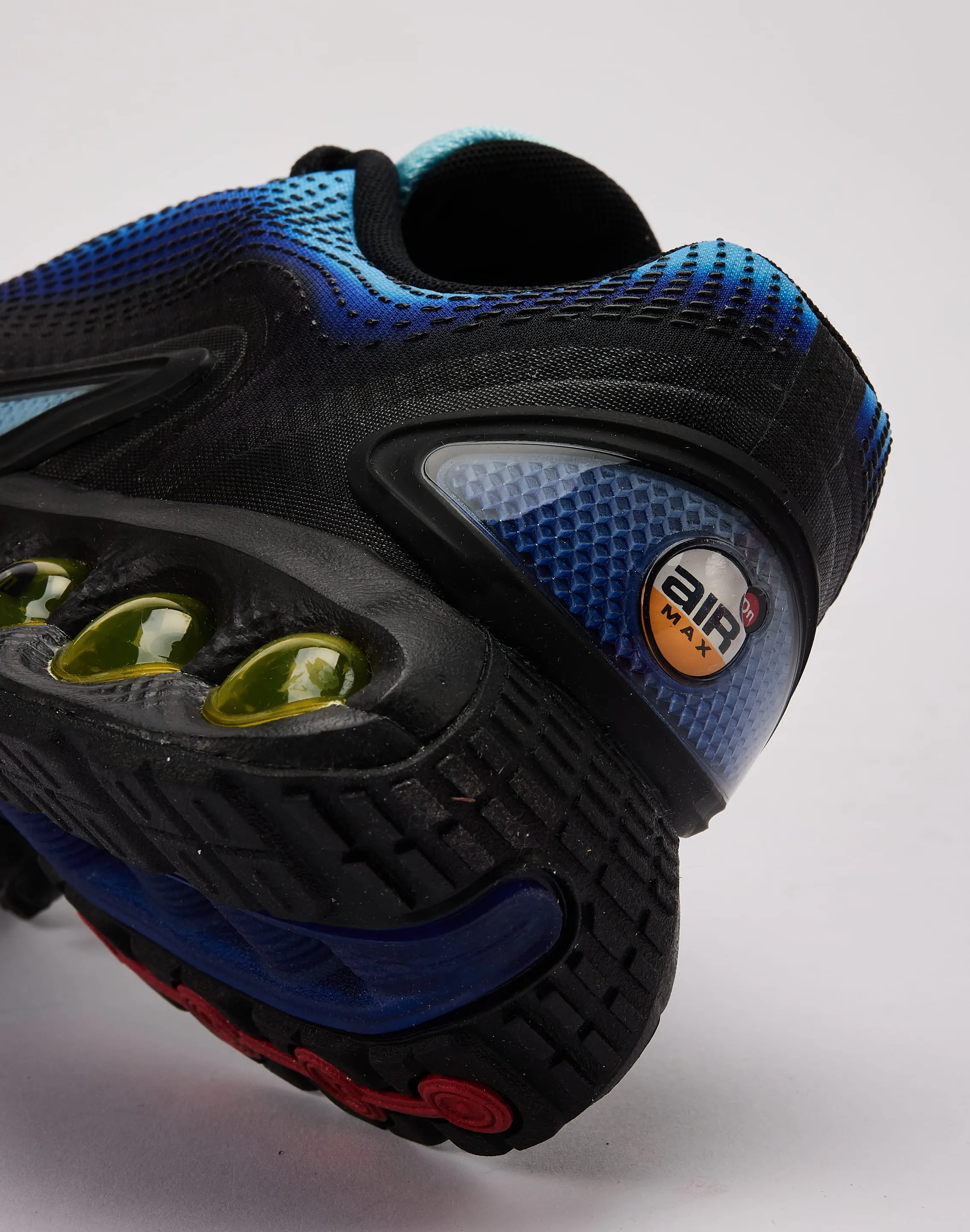 Nike Air Max Dn SE