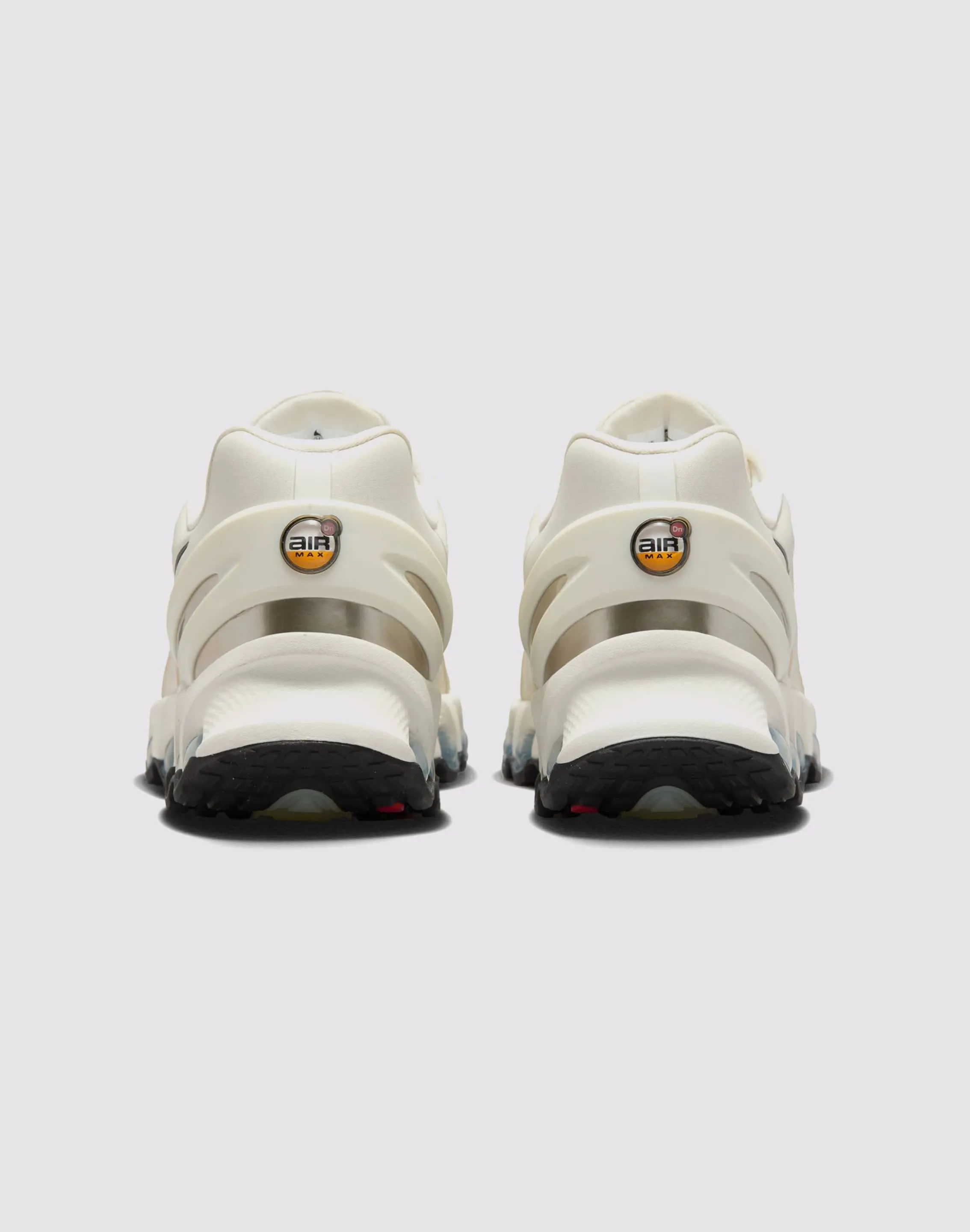 Nike Air Max Dn8 "Sail/Black/Fossil"