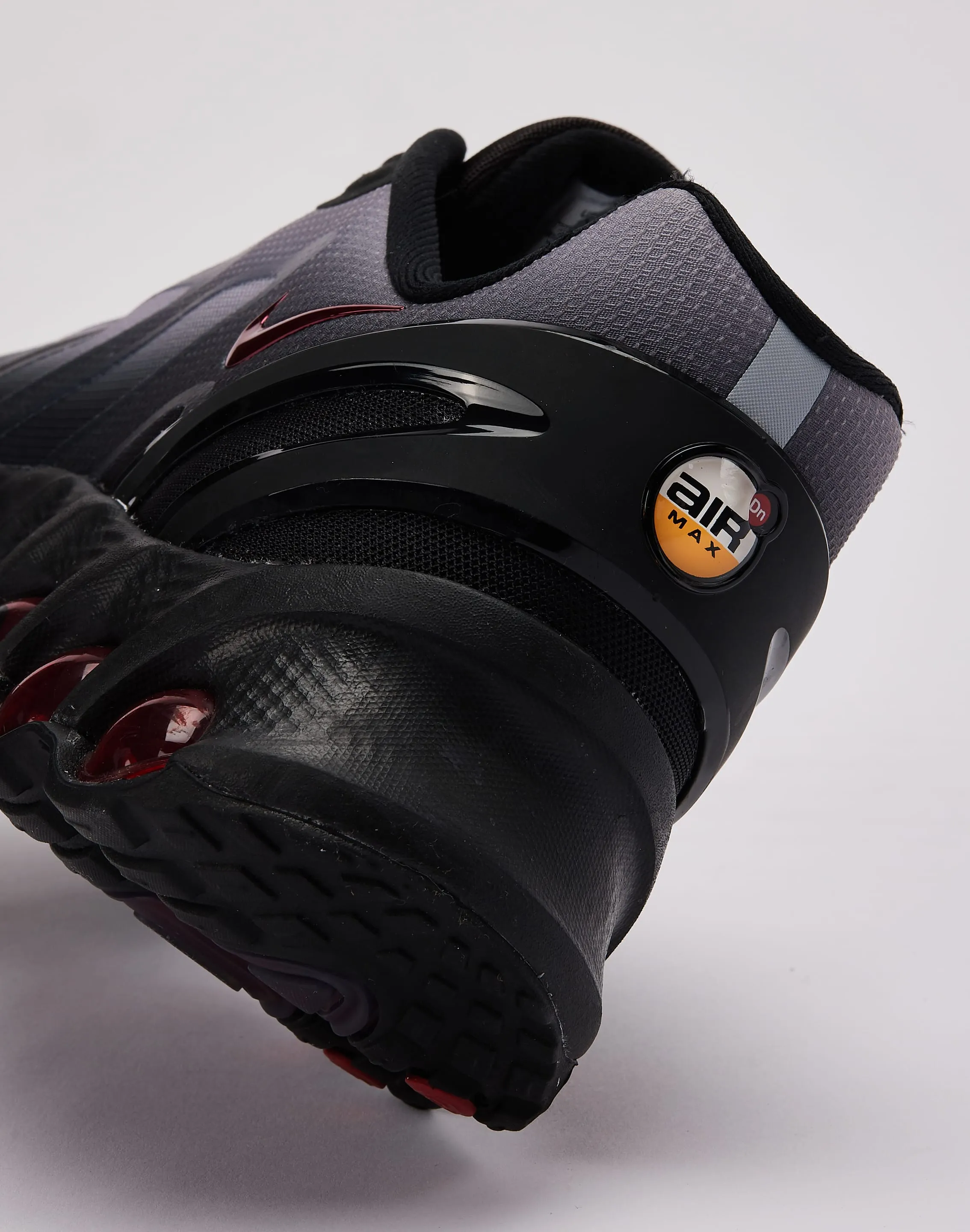 Nike Air Max Dn8