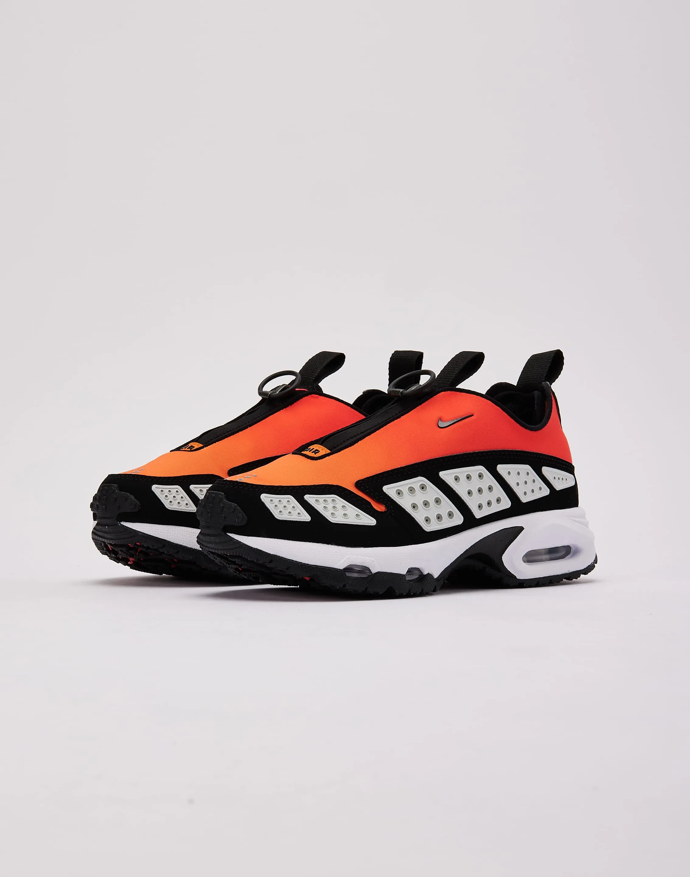 Nike Air Max SNDR 'Bright Crimson'