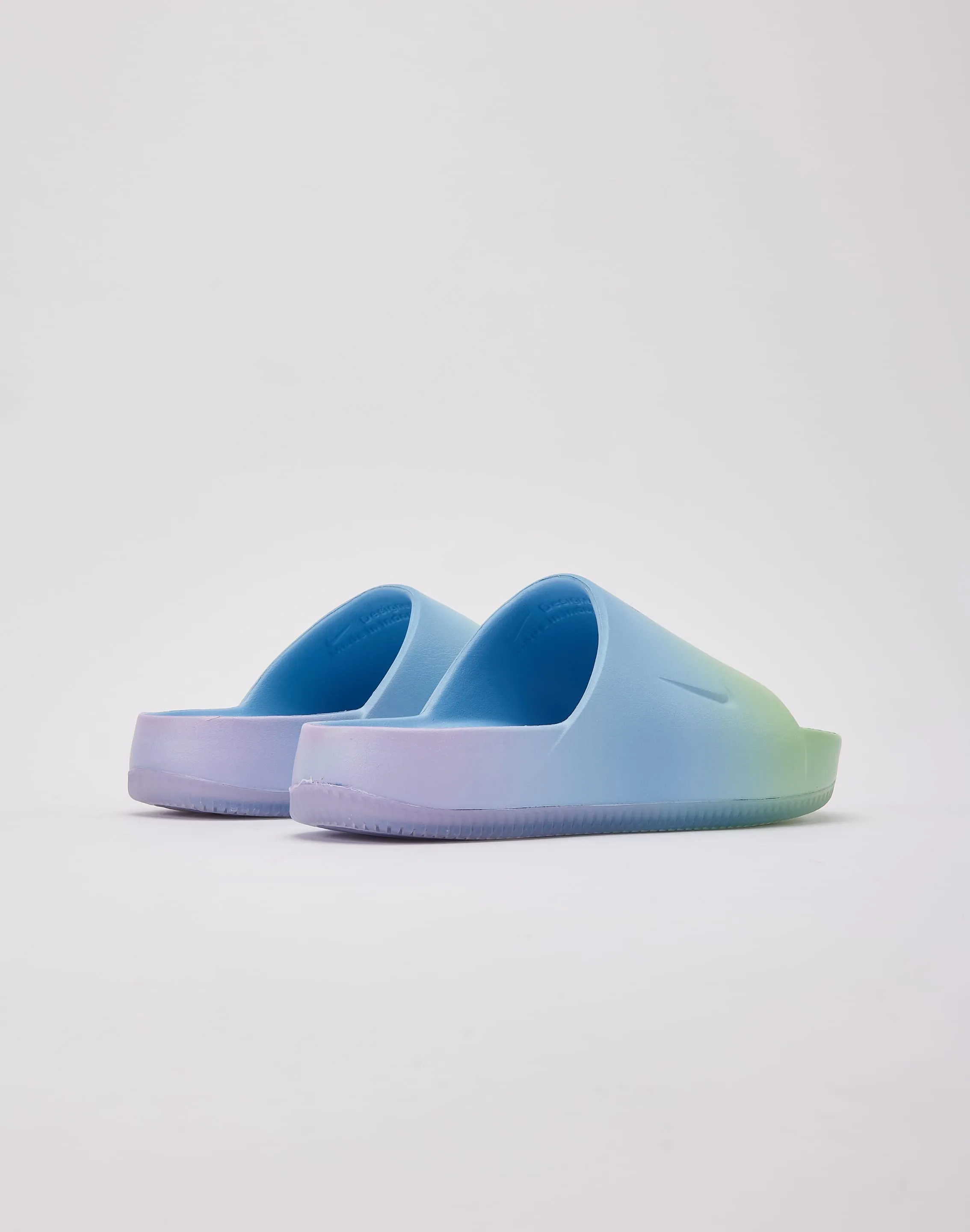 Nike Calm Slides