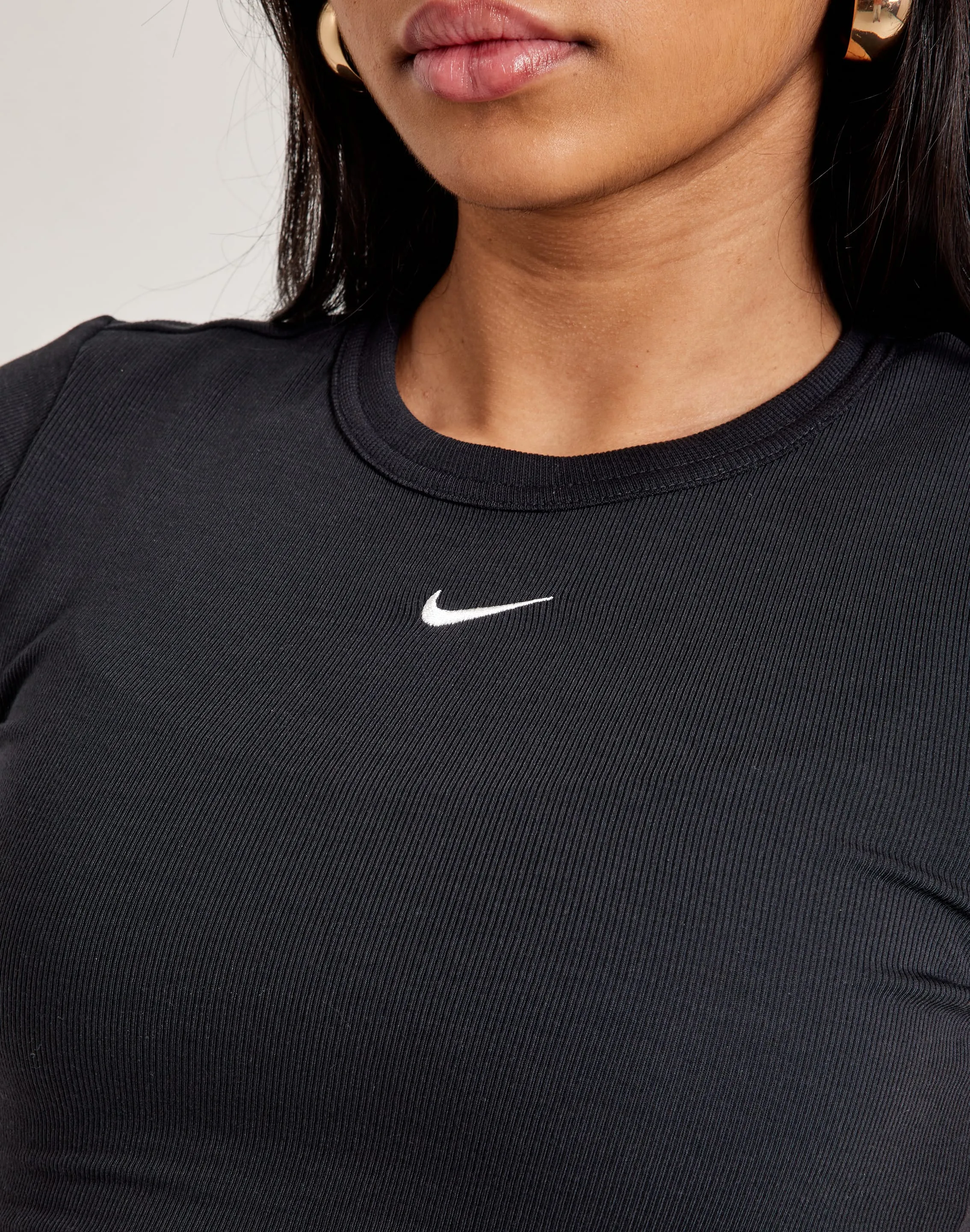 Nike Chill Knit Ribbed Tee