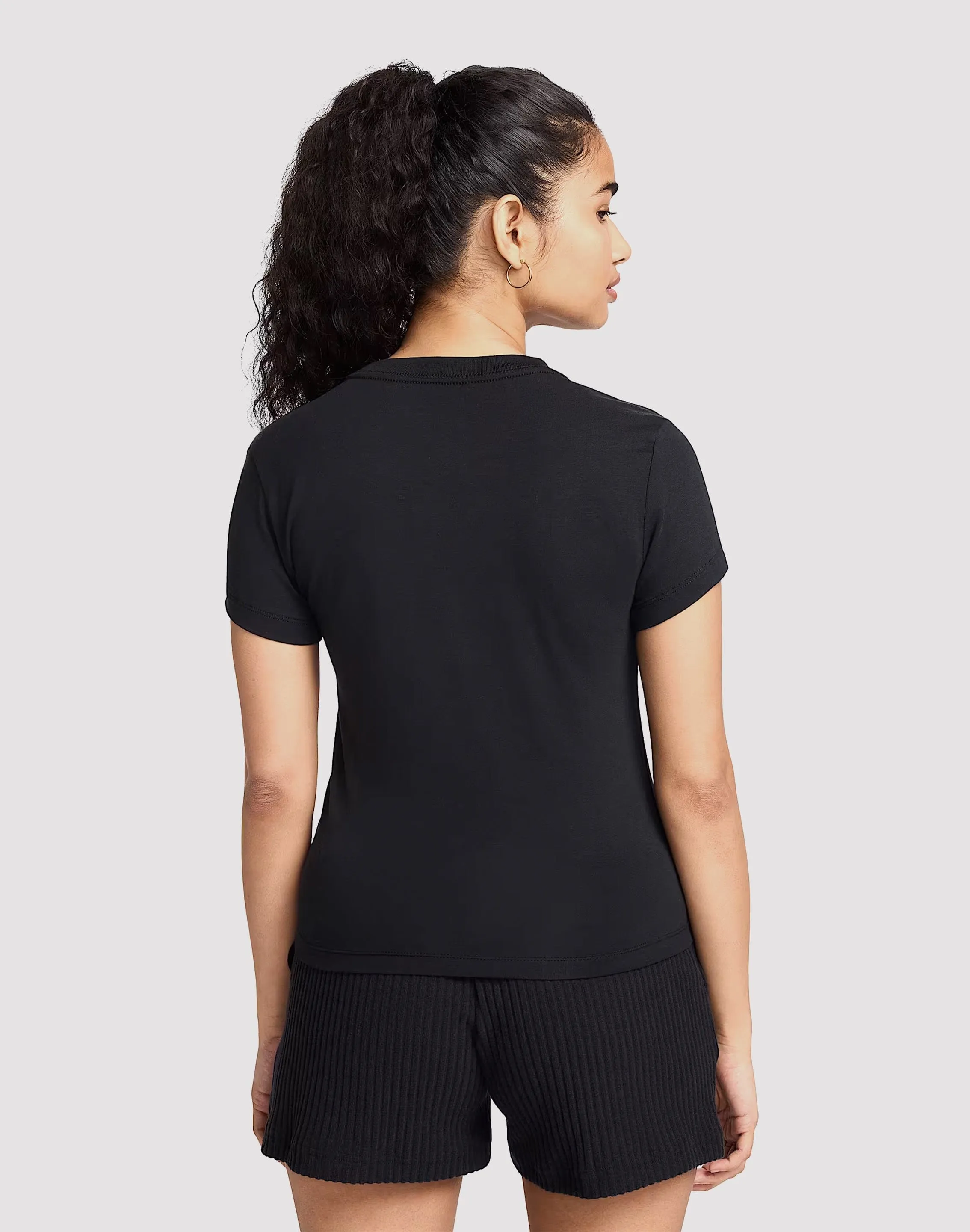 Nike Chill Knit Tee