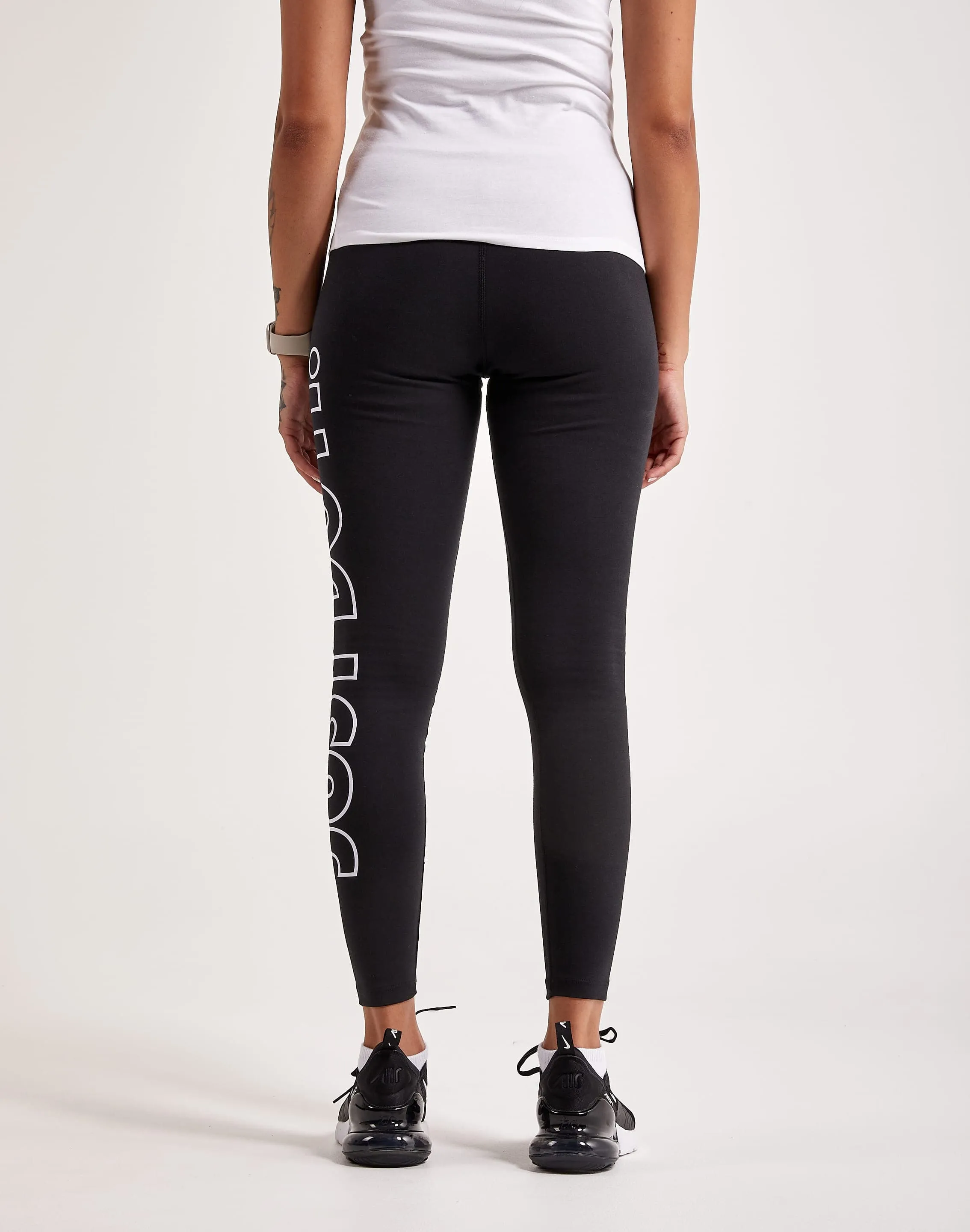 Nike Classics High-Waisted Leggings