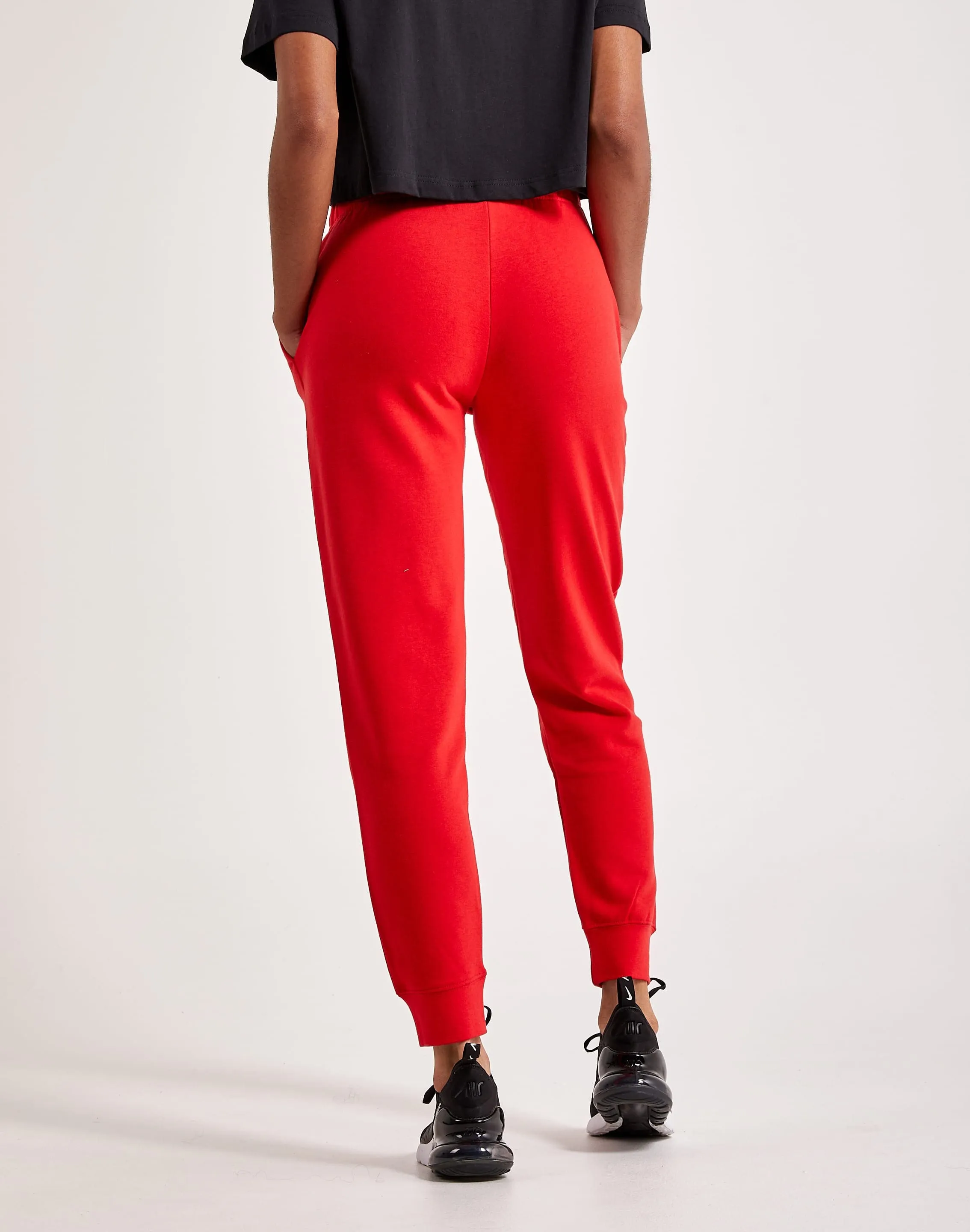 Nike Club Fleece Mid-Rise Pants