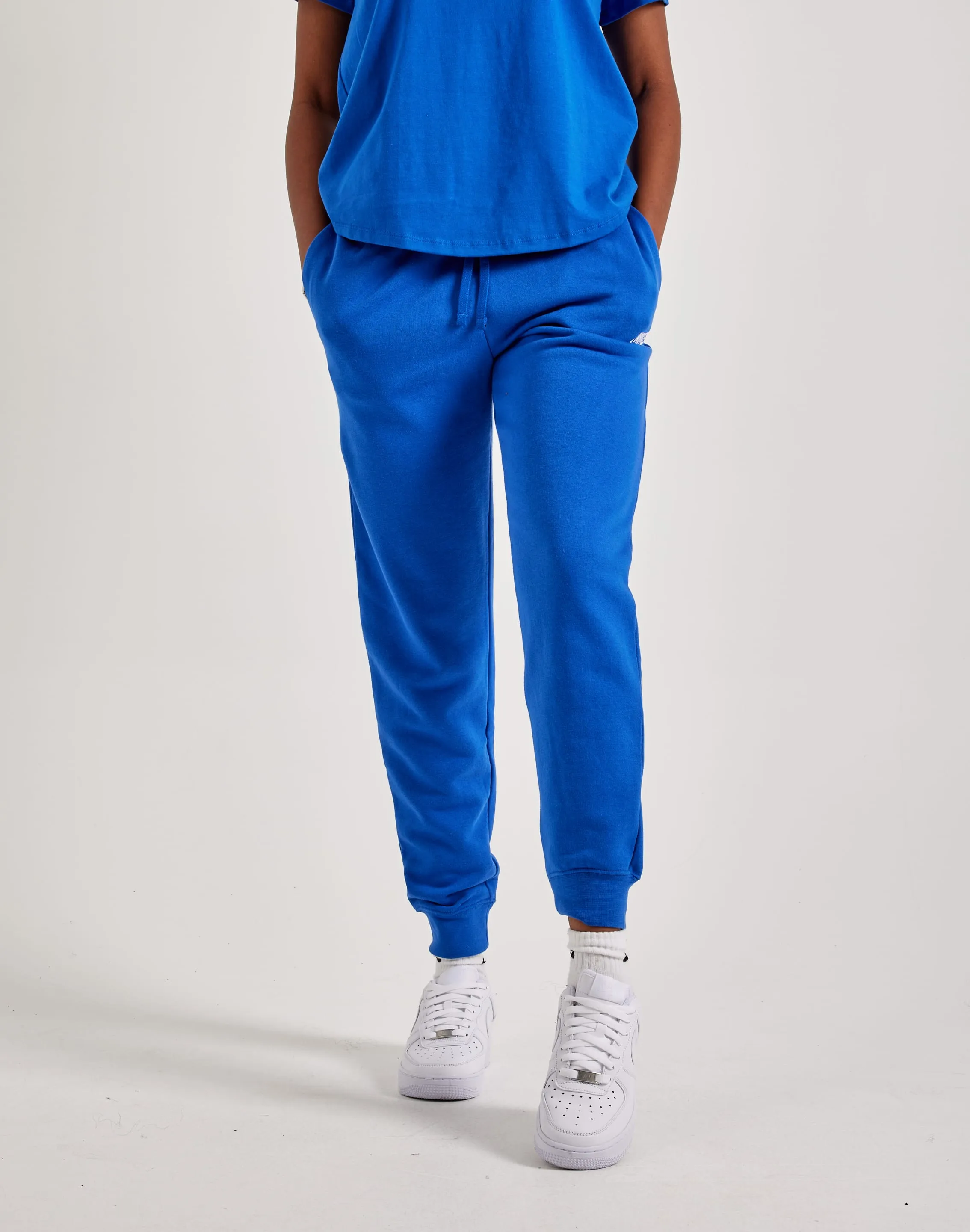 Nike Club Fleece Mid-Rise Pants