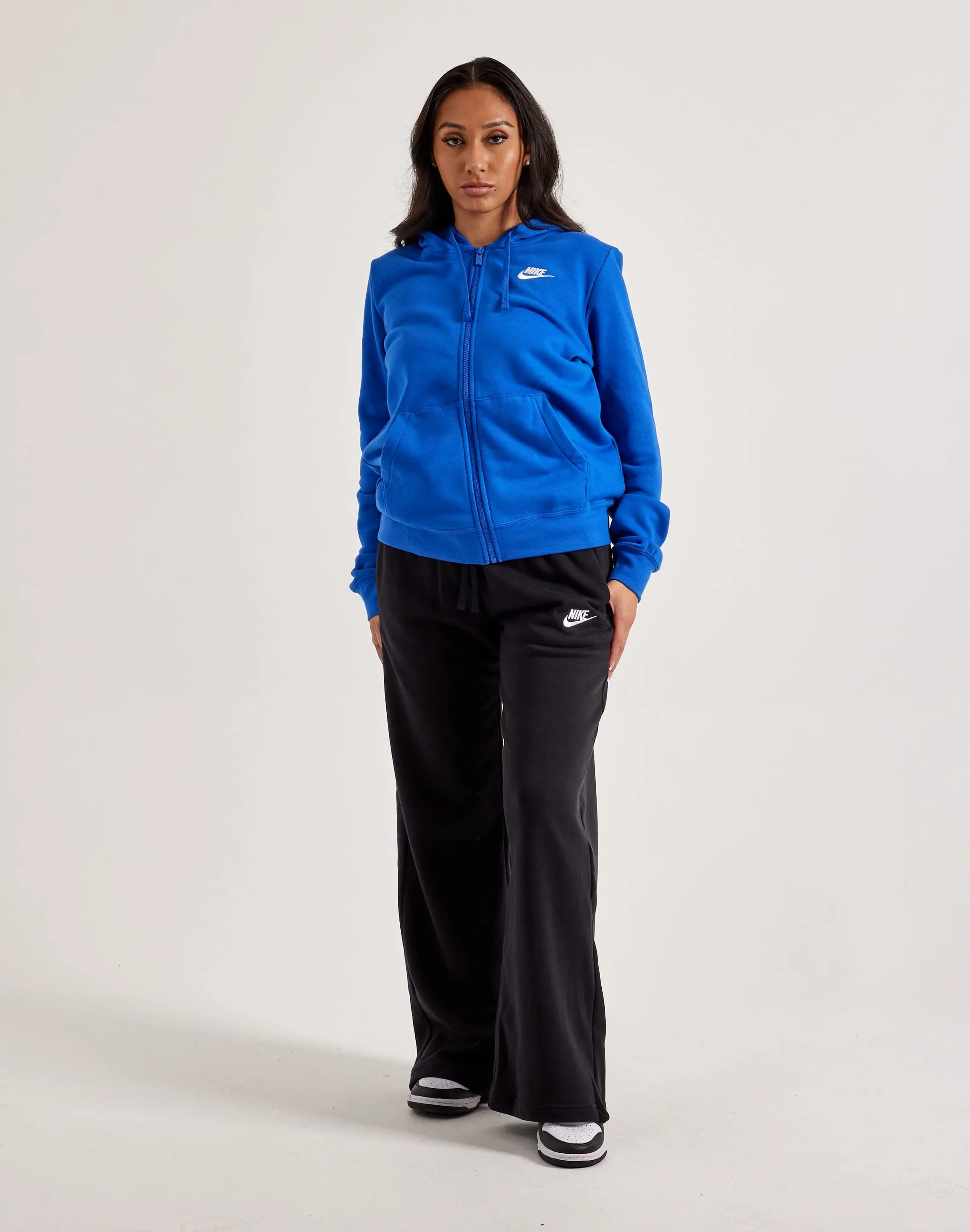 Nike Club Fleece Mid-Rise Wide-Leg Sweatpants