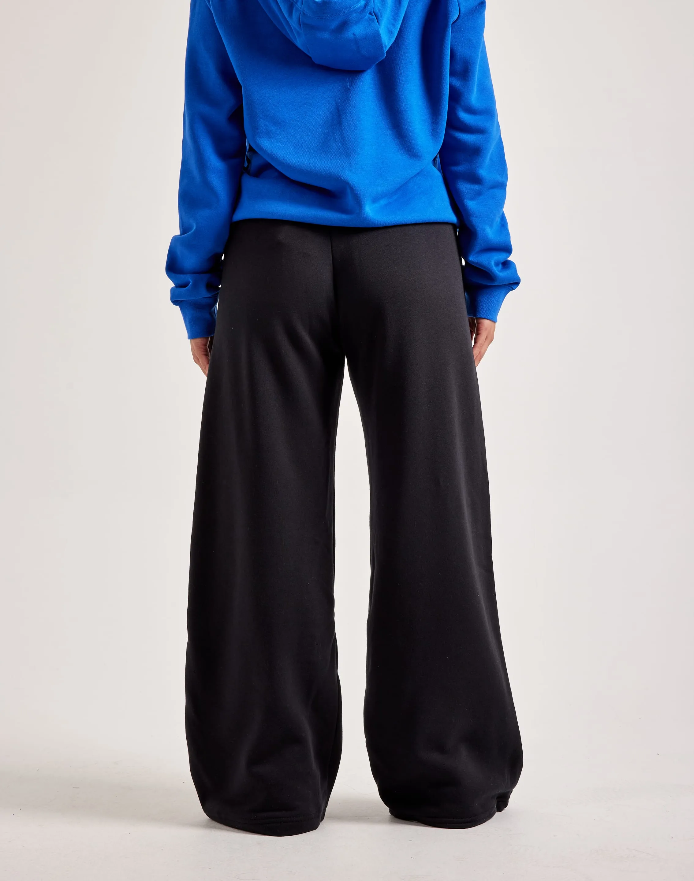 Nike Club Fleece Mid-Rise Wide-Leg Sweatpants