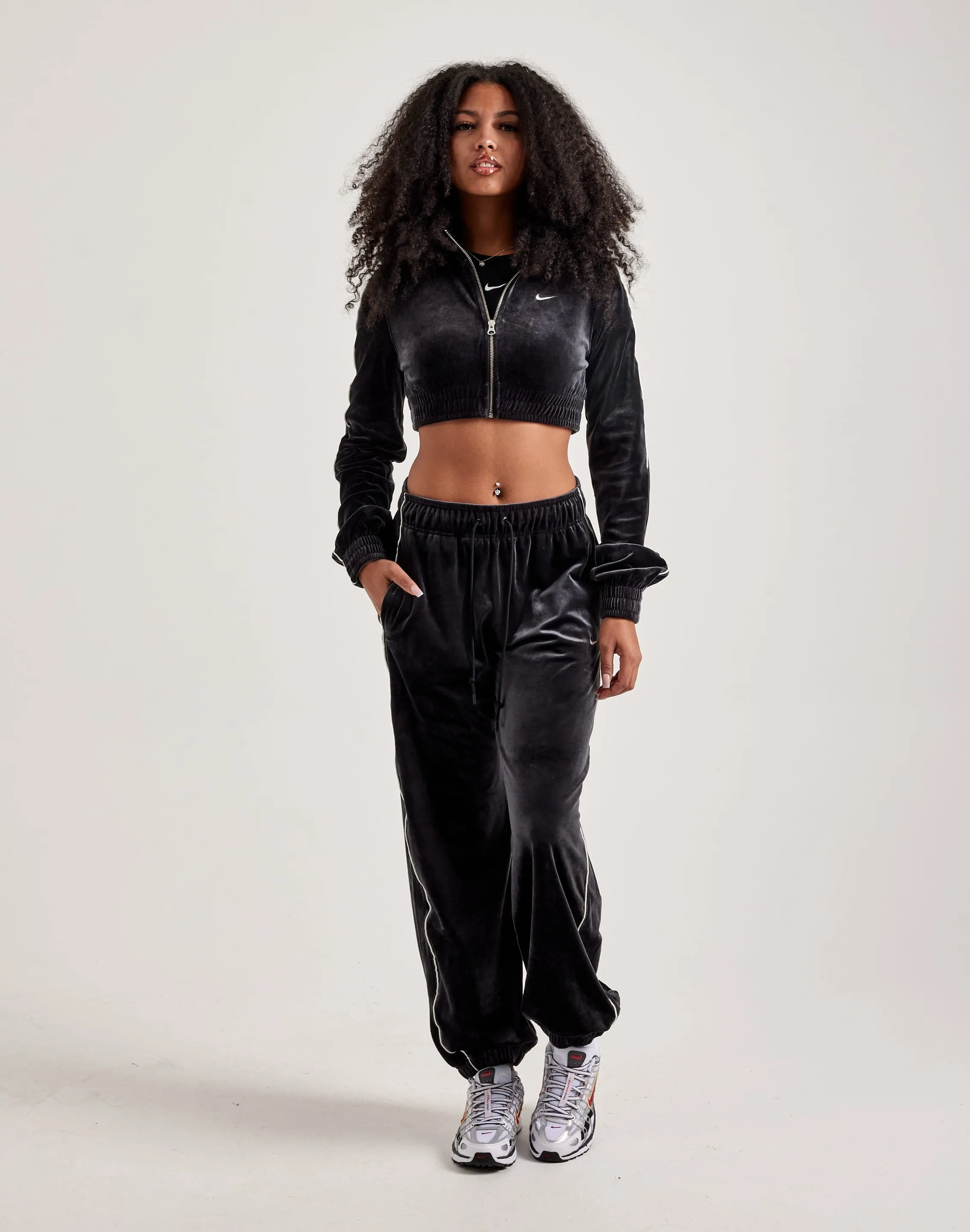 Nike Cropped Velour Full-Zip Top