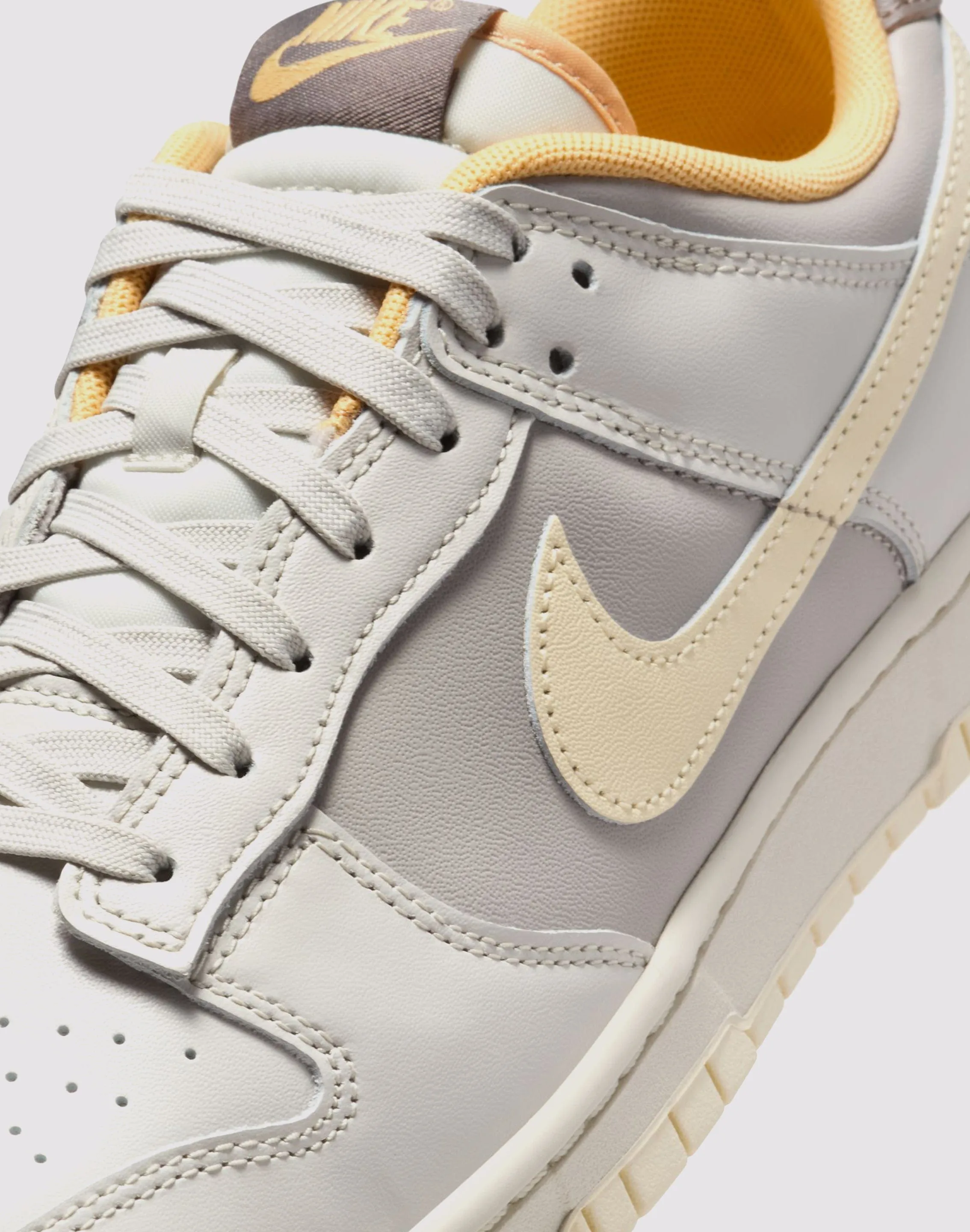 Nike Dunk Low Retro &nbsp;"Light Bone/Coconut Milk/College Grey"&nbsp;Shoe