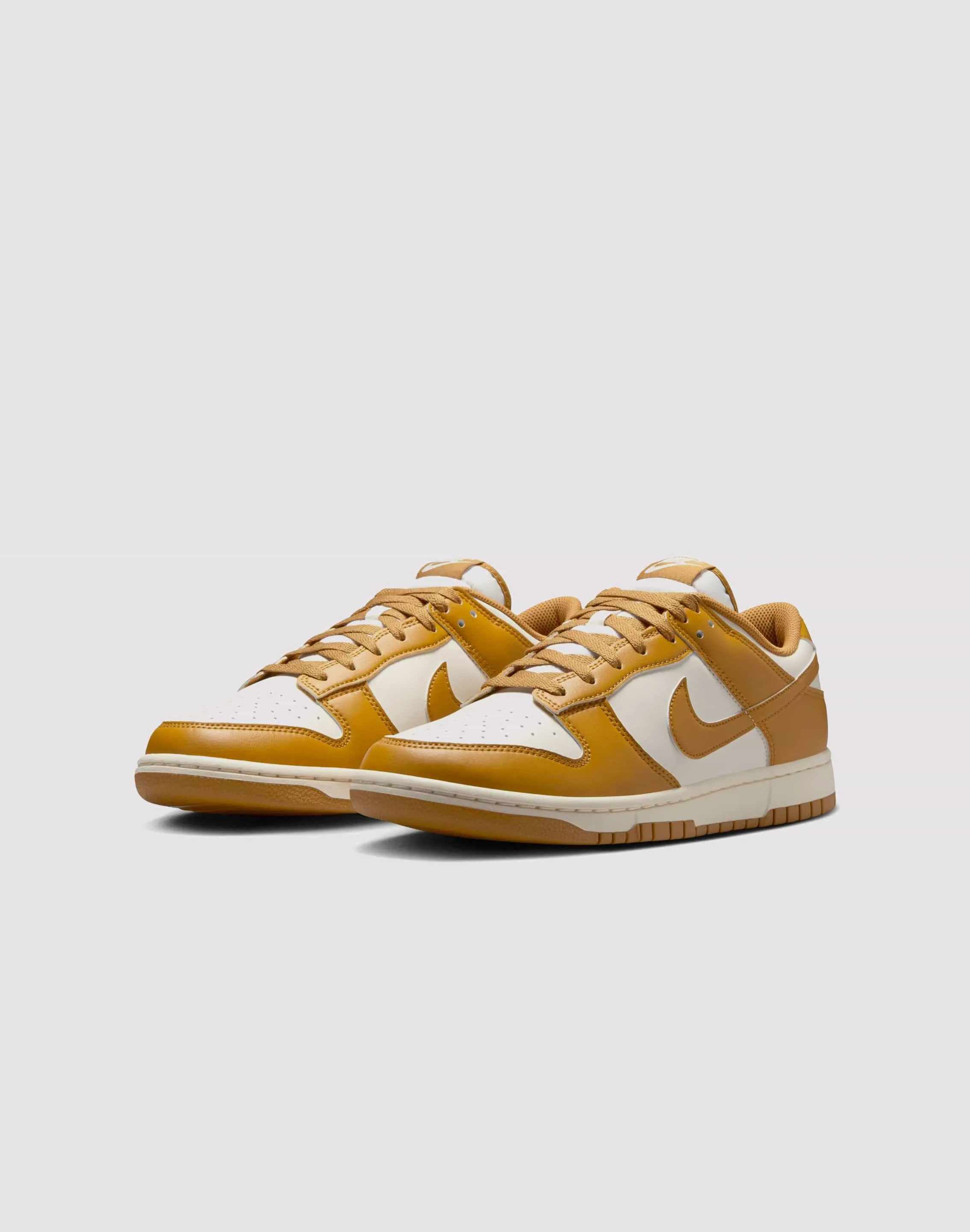 Nike Dunk Low Retro "Pale Ivory/Wheat"
