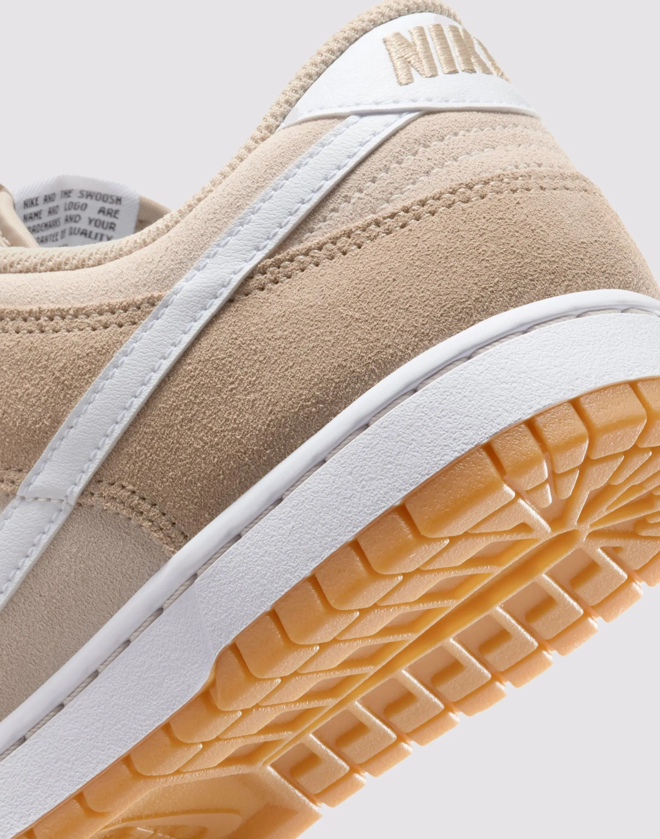 Nike Dunk Low Retro SE &nbsp;"Pale Ivory/White/Lt Orewood Brn"&nbsp;Shoe