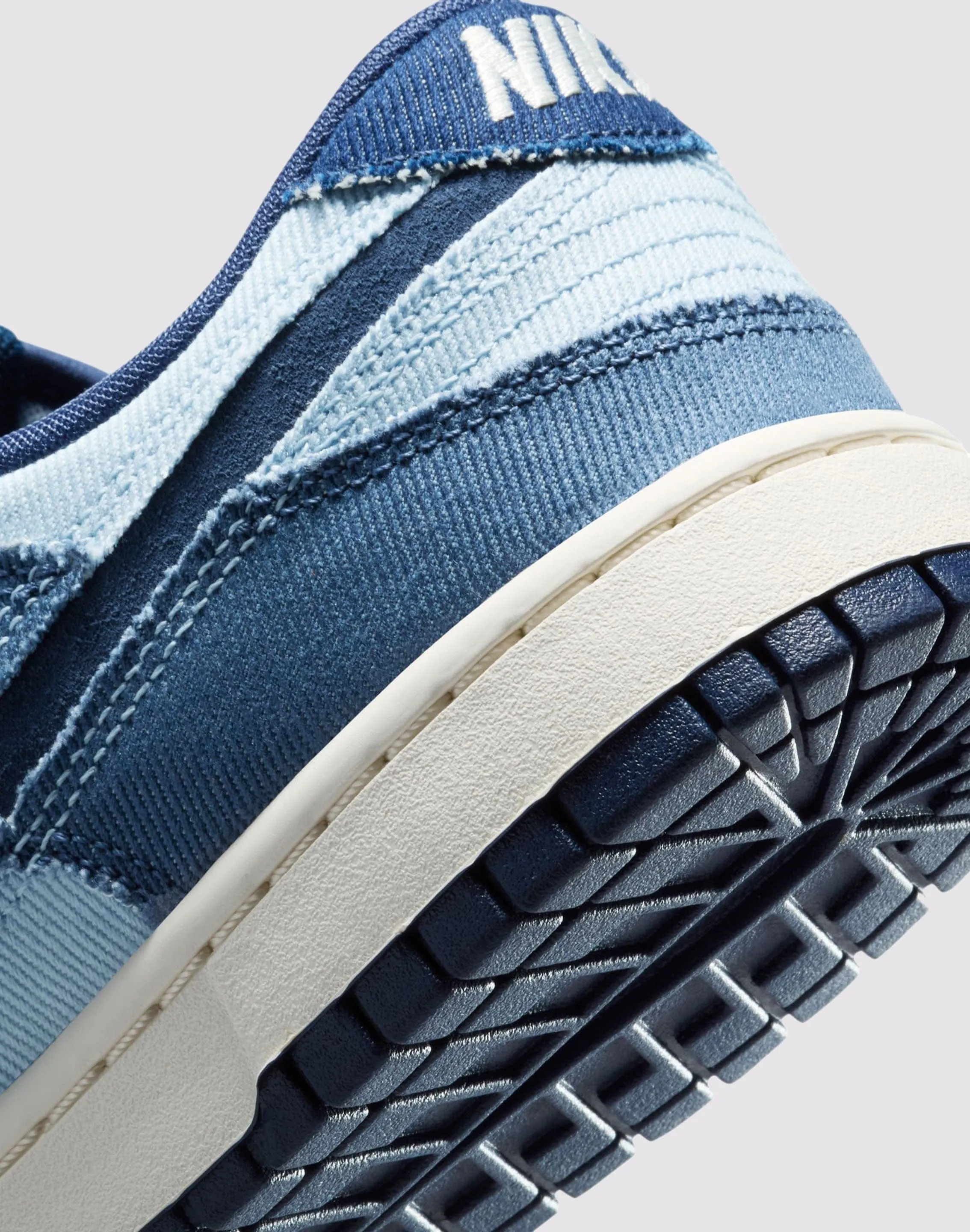 Nike Dunk Low Retro SE