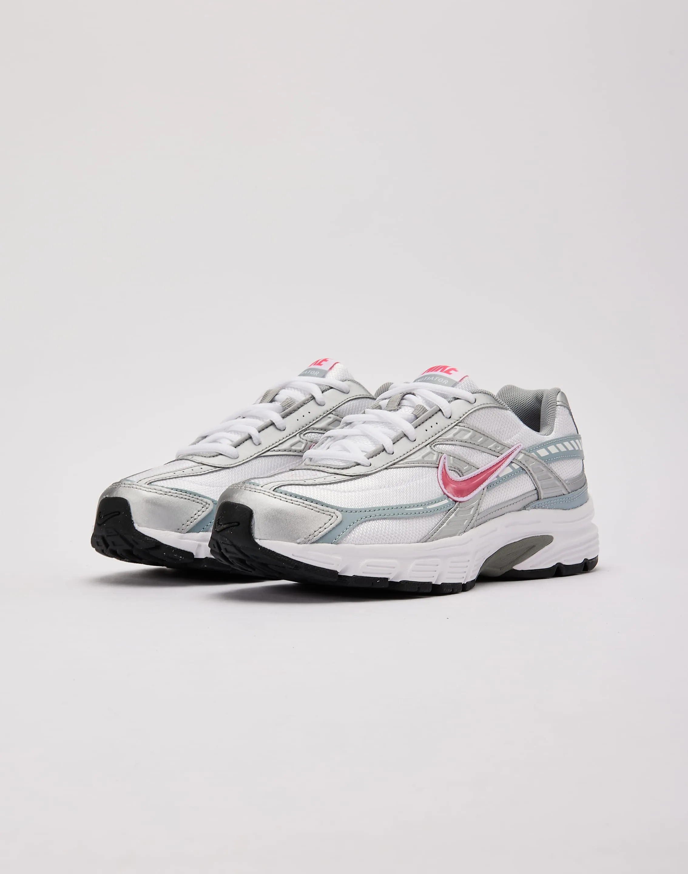 Nike Initiator