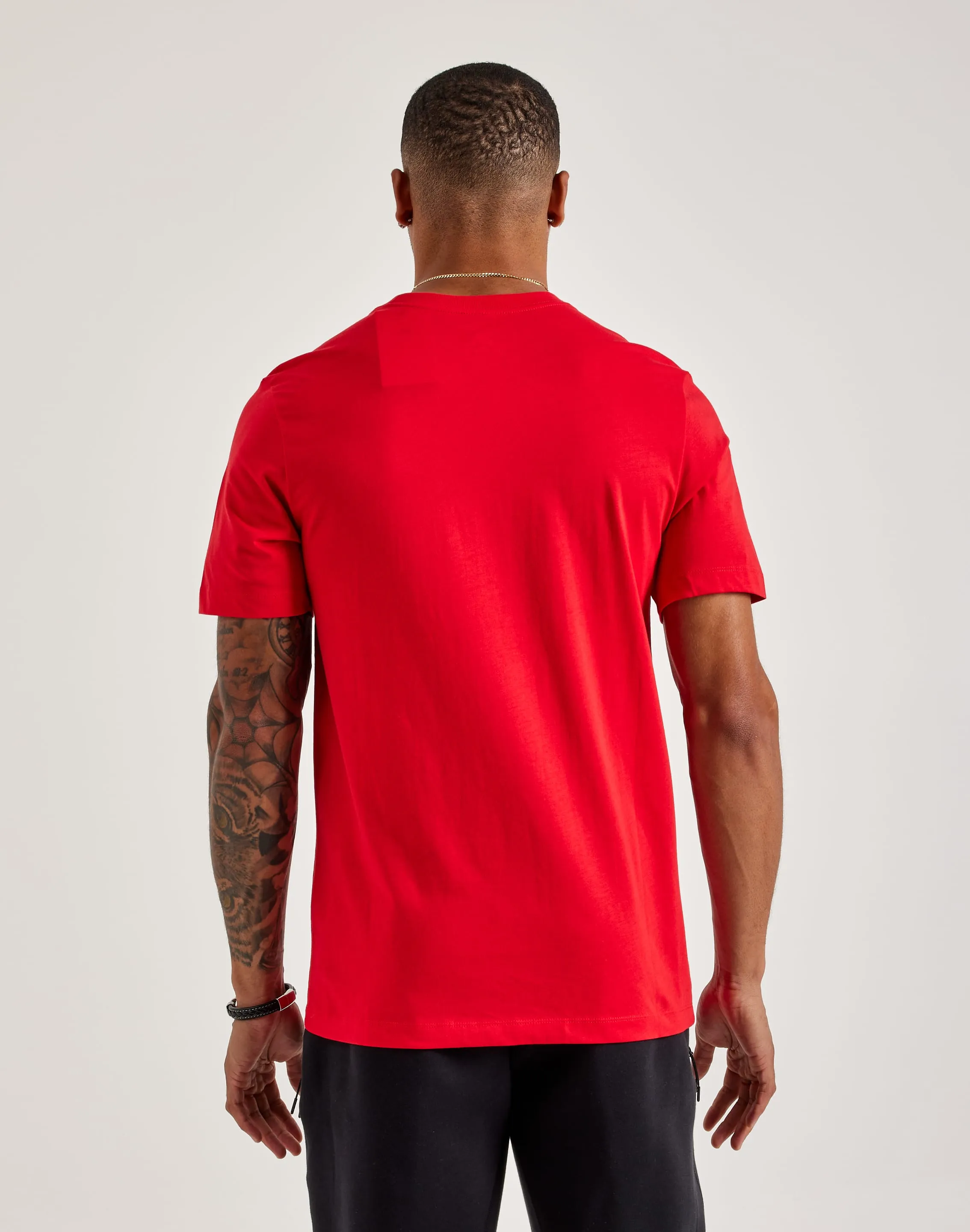 Nike Just Do It Swoosh Tee