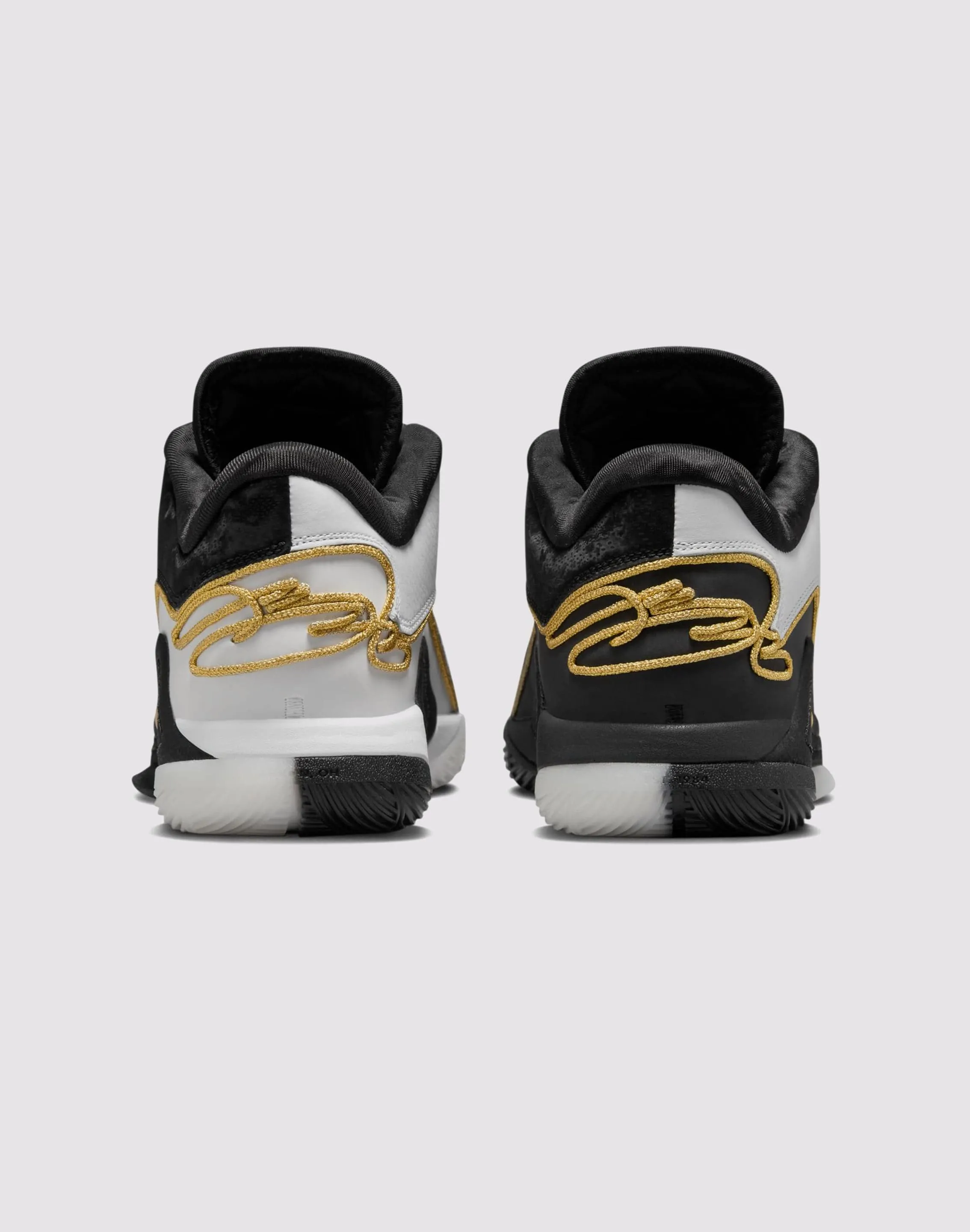Nike LeBron XXII "Mogul" Basketball